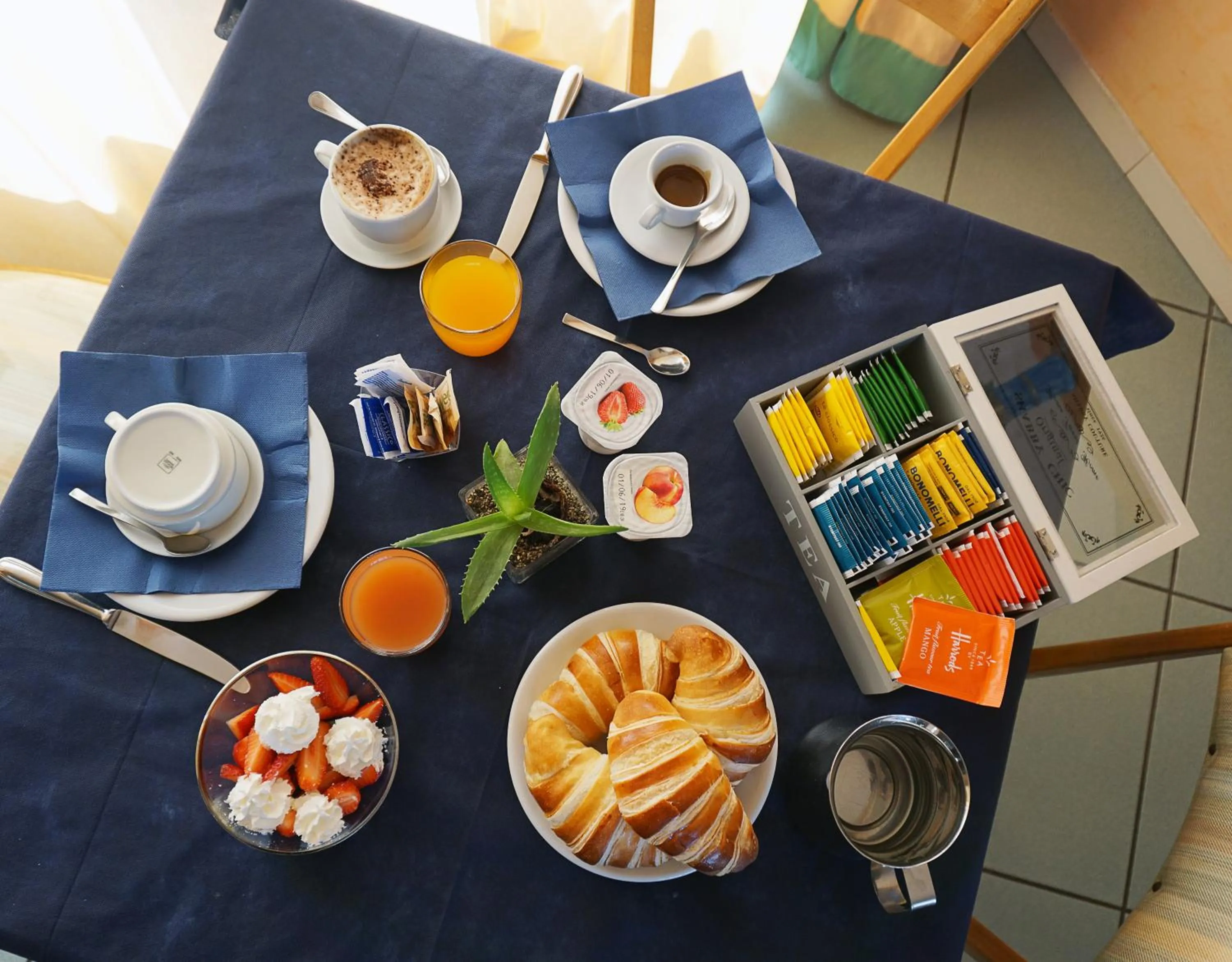 Food in Hotel Rosetta