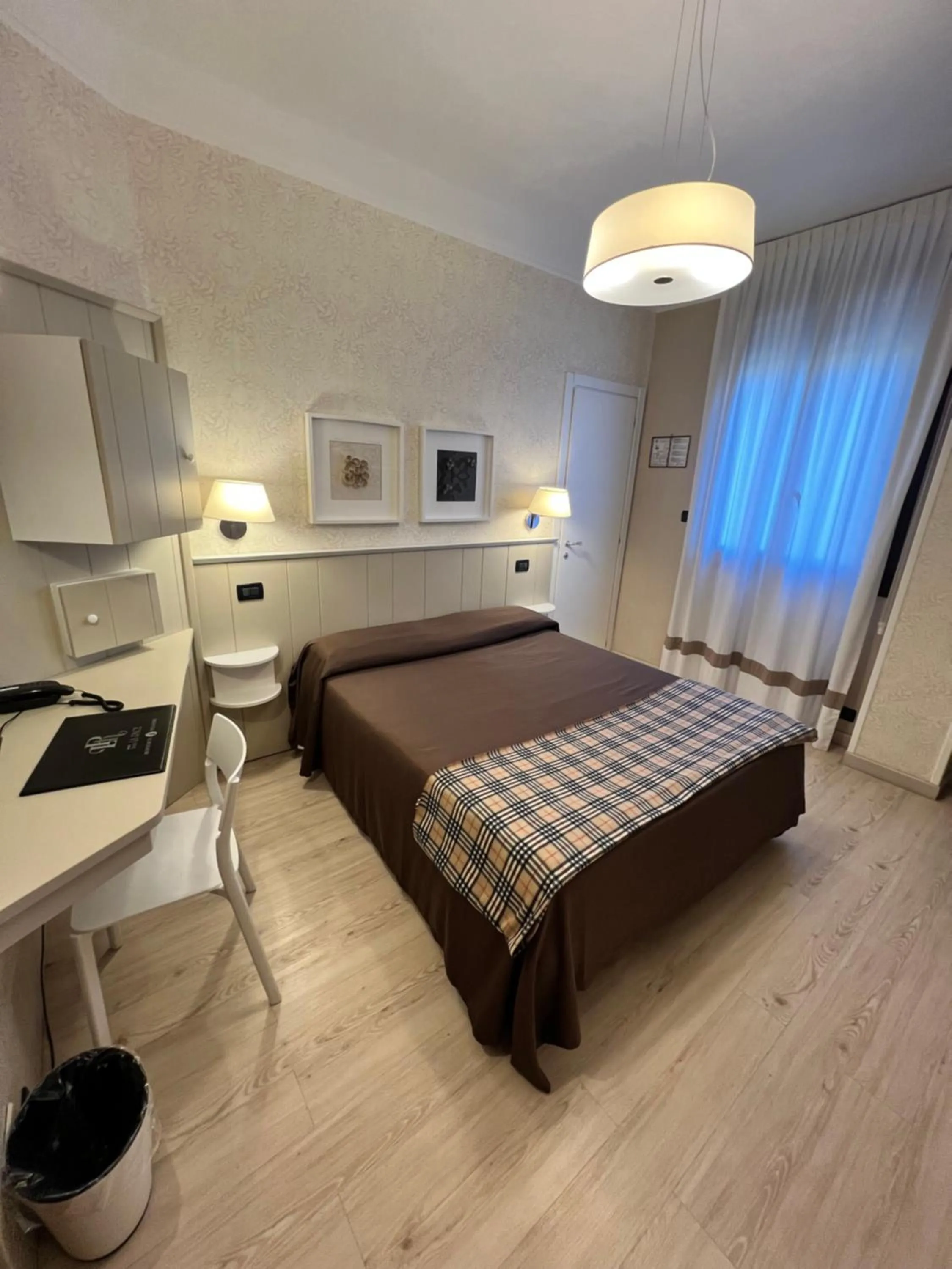 Bed in Hotel La Pace