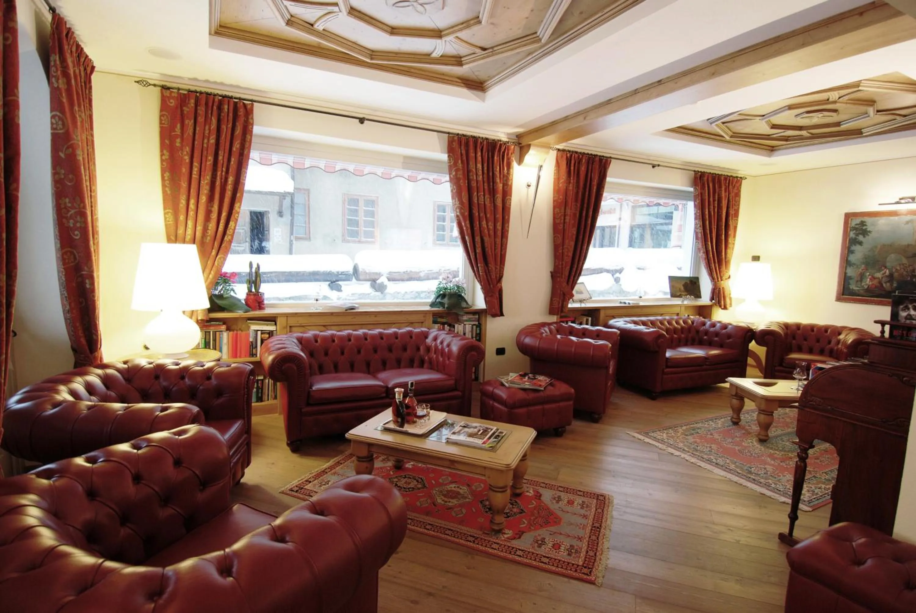 Lobby or reception in Hotel Bes & Spa