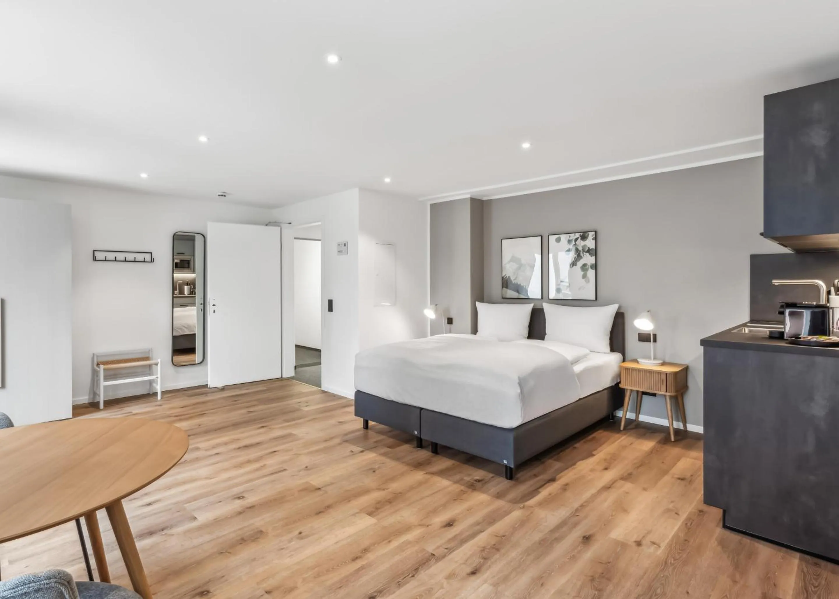 Bed in Limehome Salzgitter A-Schweitzer-Str