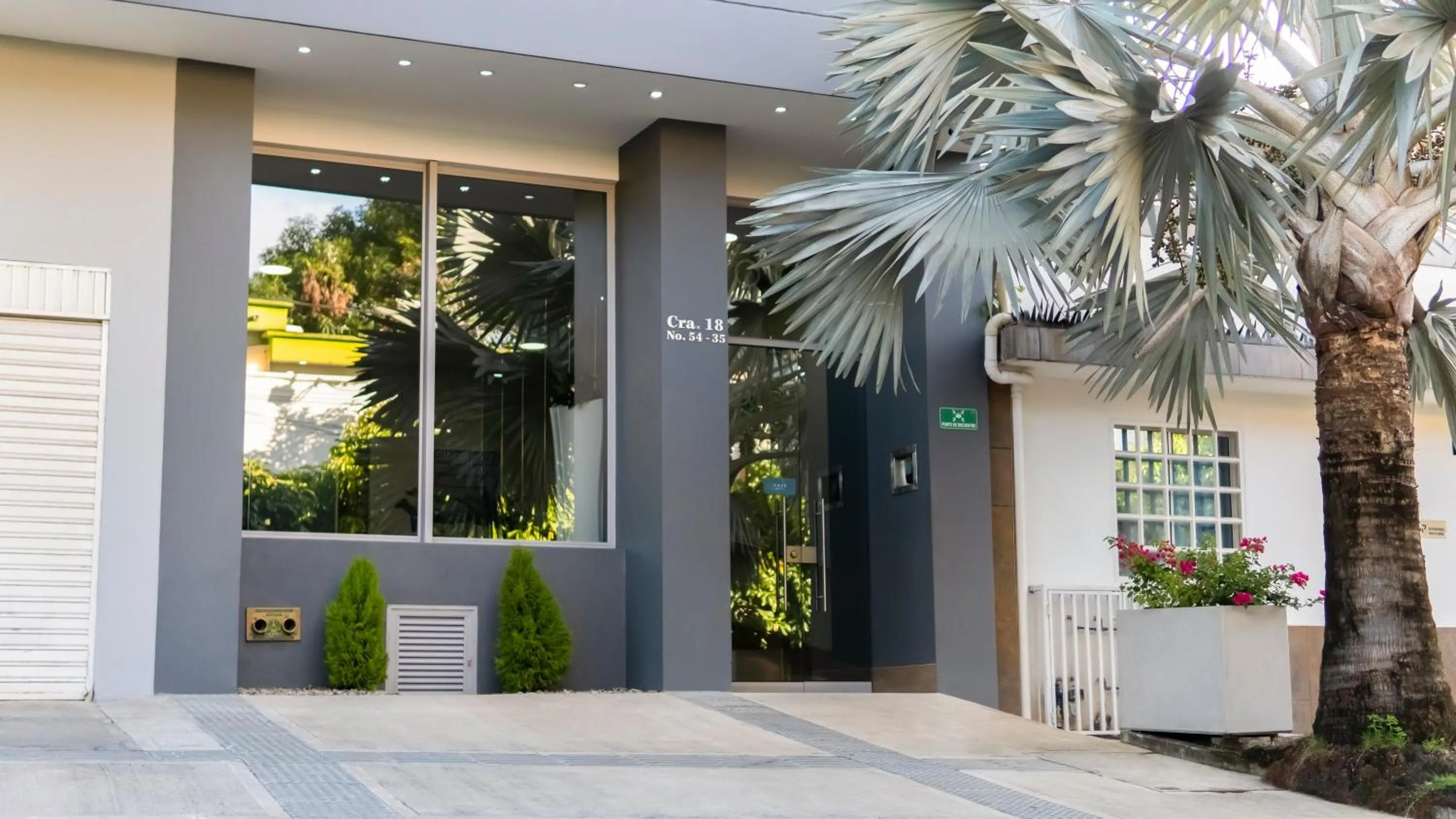 Property building in HOTEL RILUX Barrancabermeja