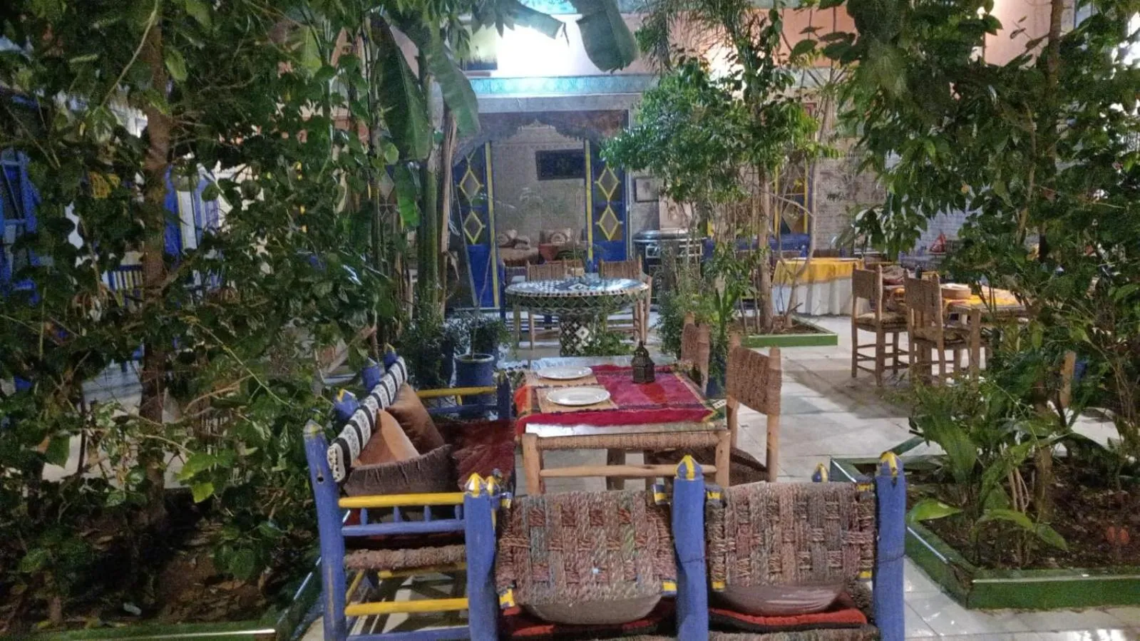 Patio in Riad Carole - Perfect for Families & Groups