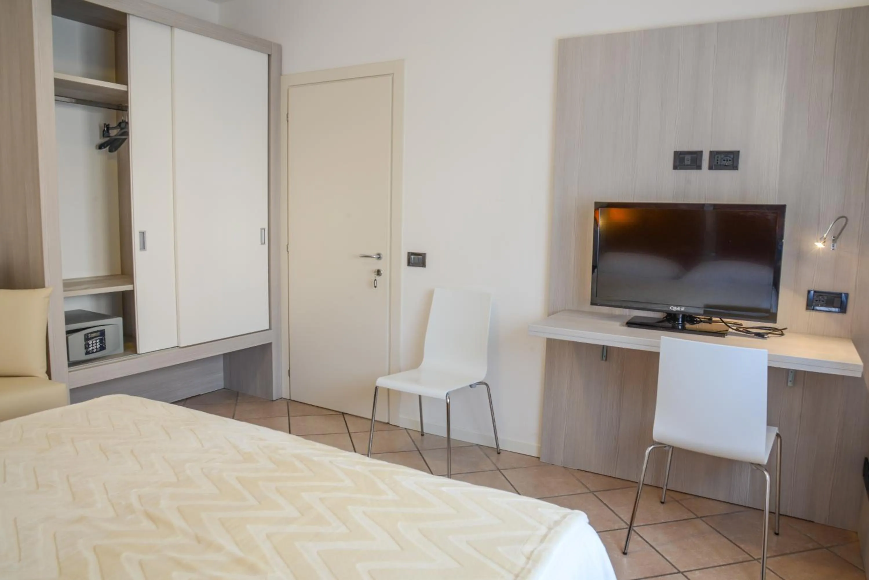 TV and multimedia, Bed in Residence Franca B&B