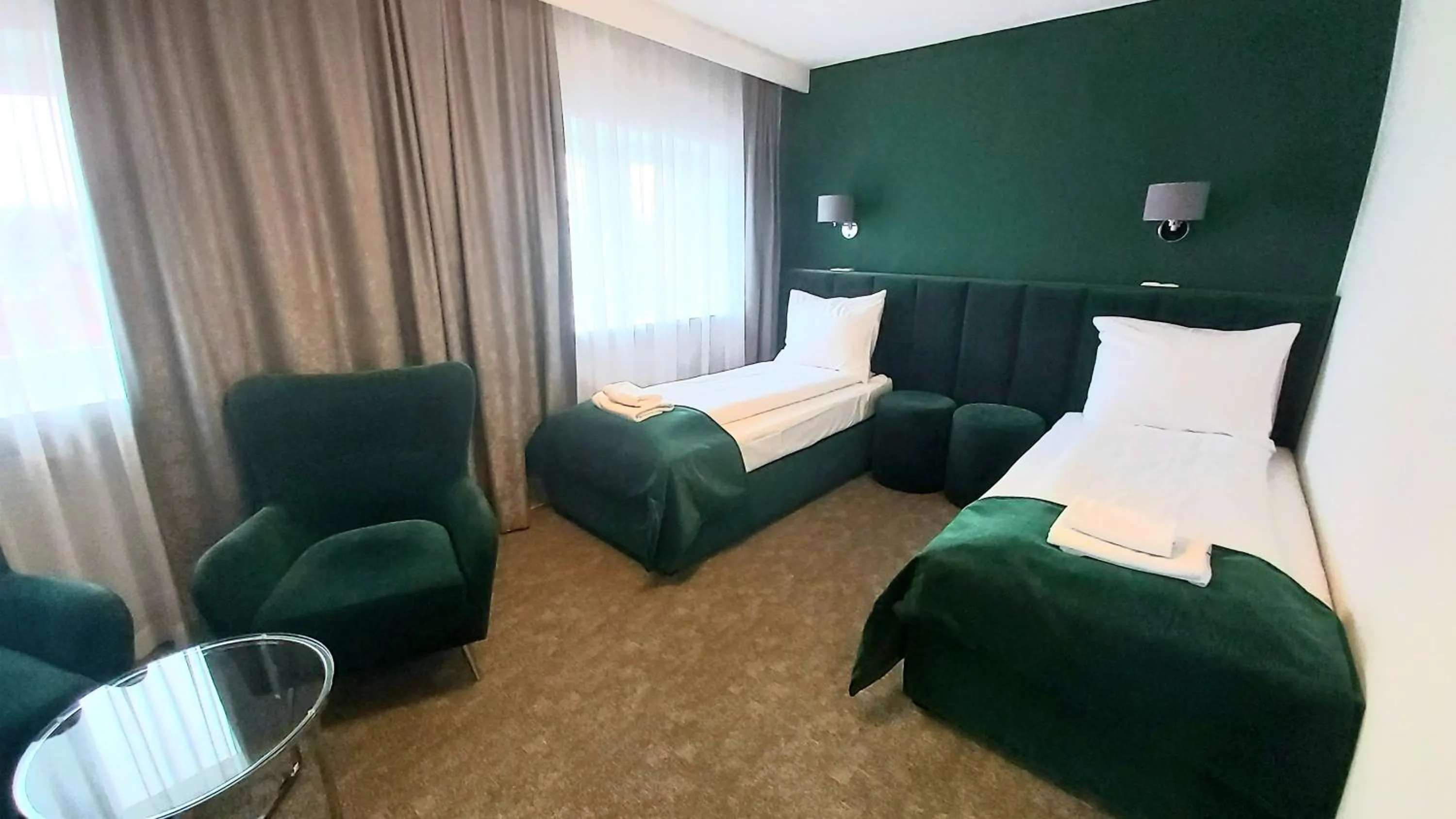 Deluxe Twin Room in Stara Biblioteka