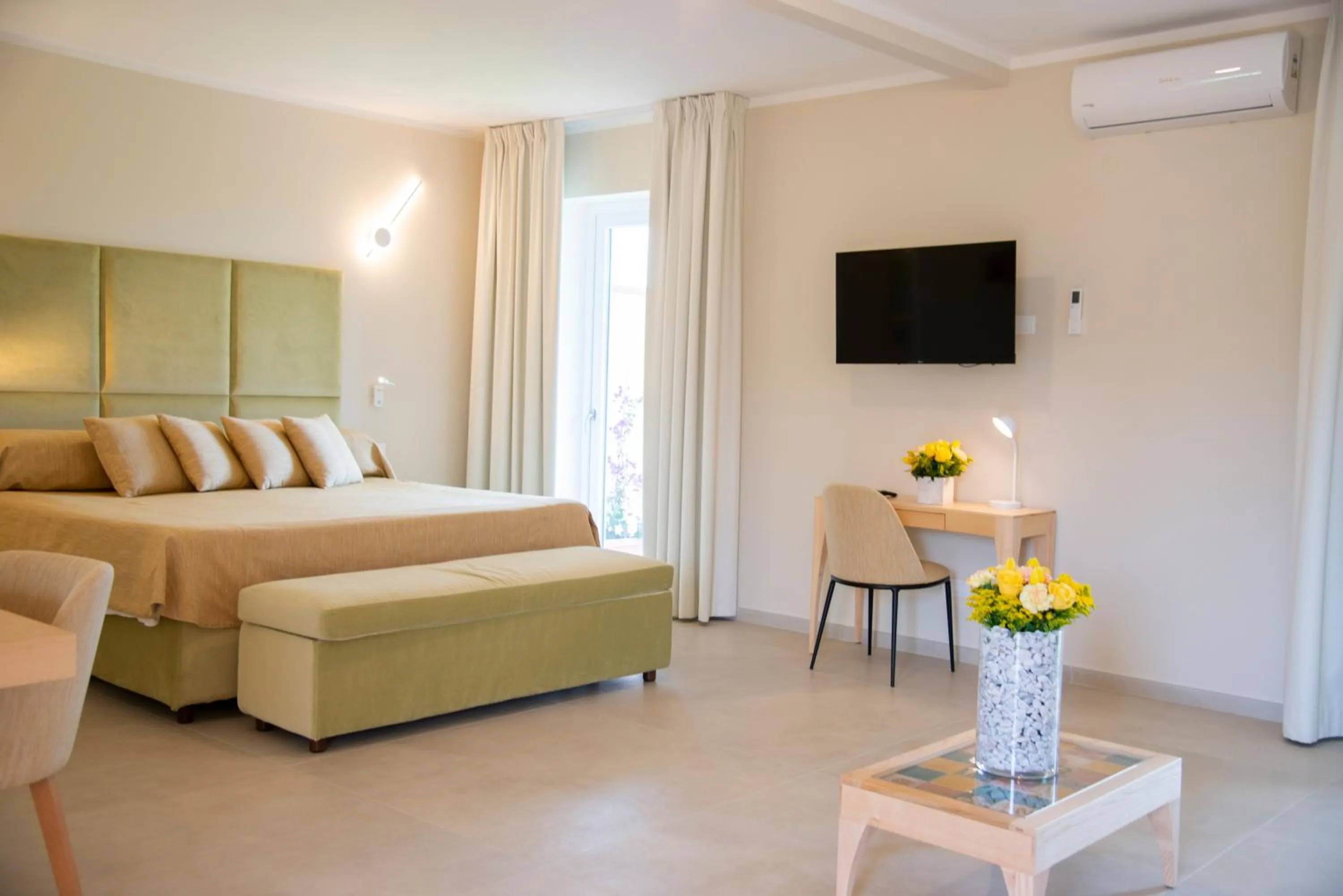 Bed in Hotel Fabricia