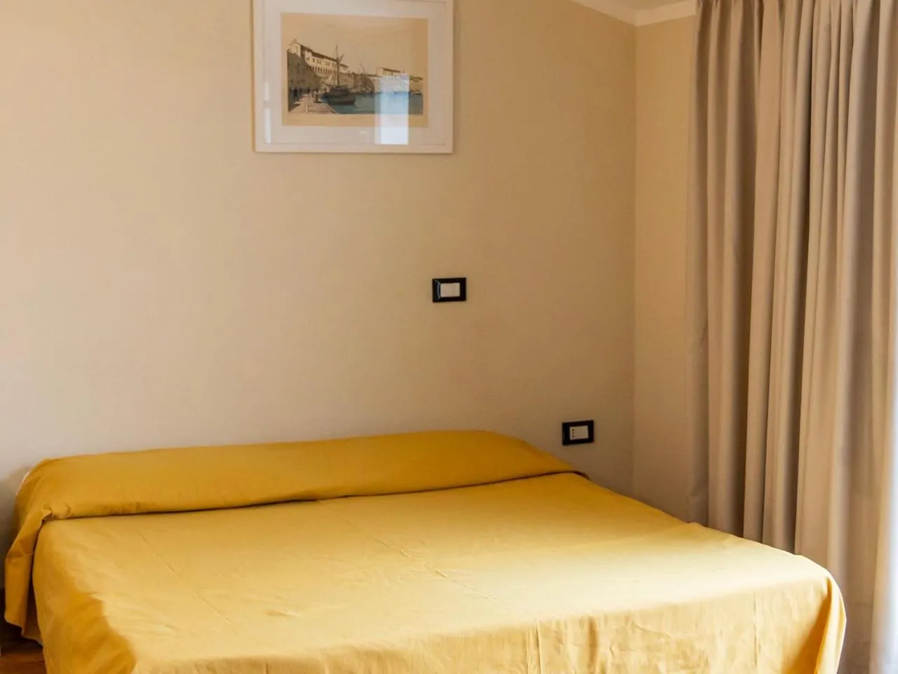 Bed in Hotel Fabricia