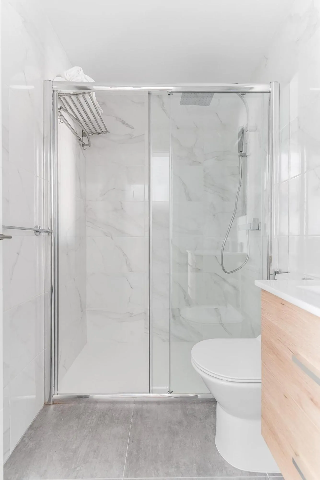 Shower in Open Sea Suites