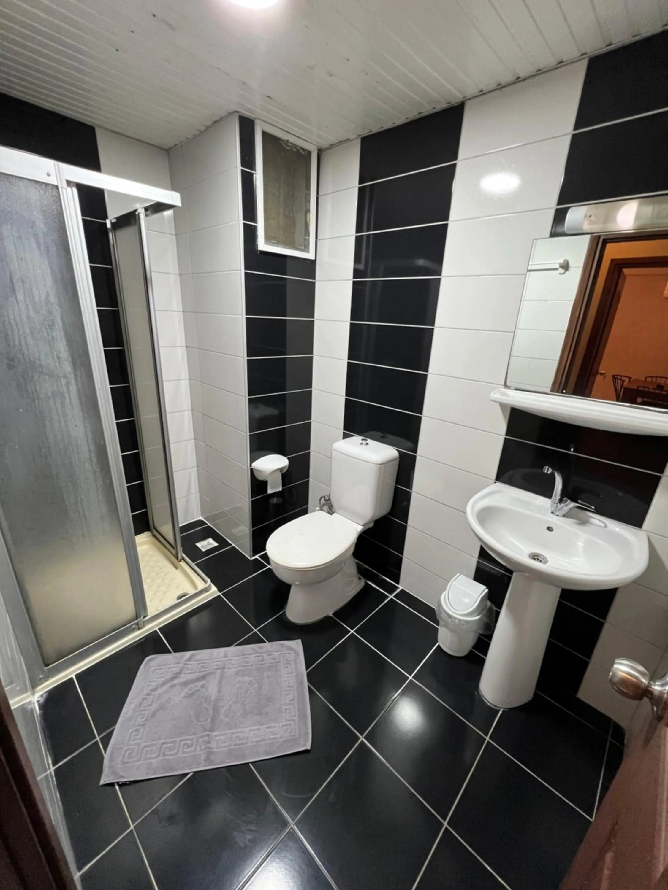 Bathroom in Maren City Apart Hotel