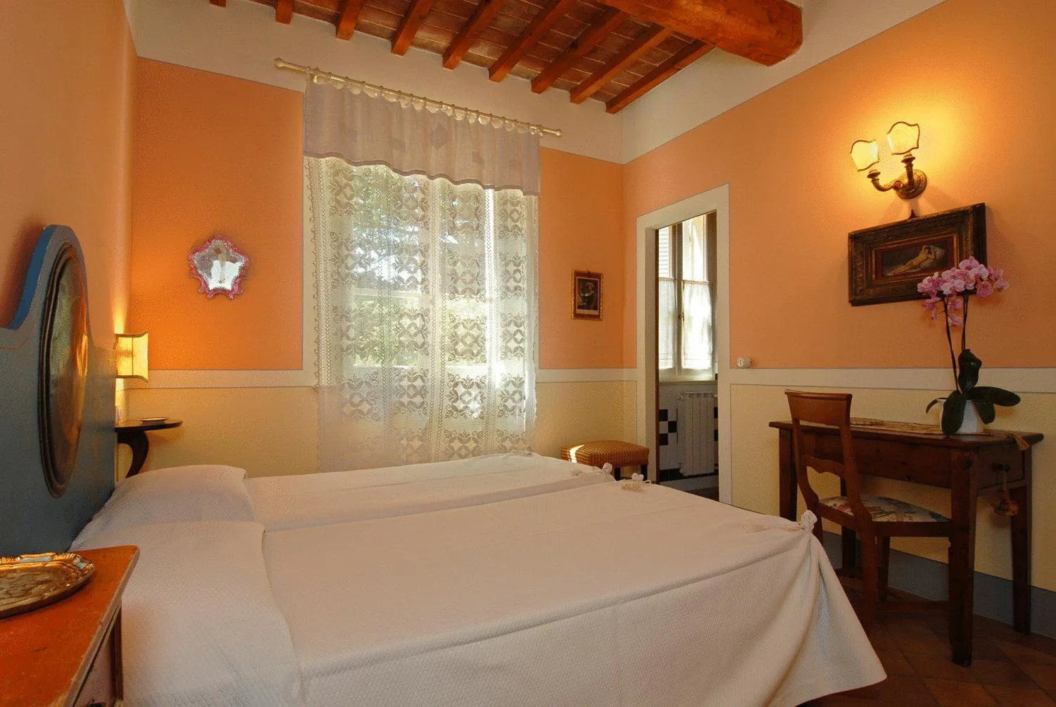 Photo of the whole room in Il Rondò Boutique Hotel
