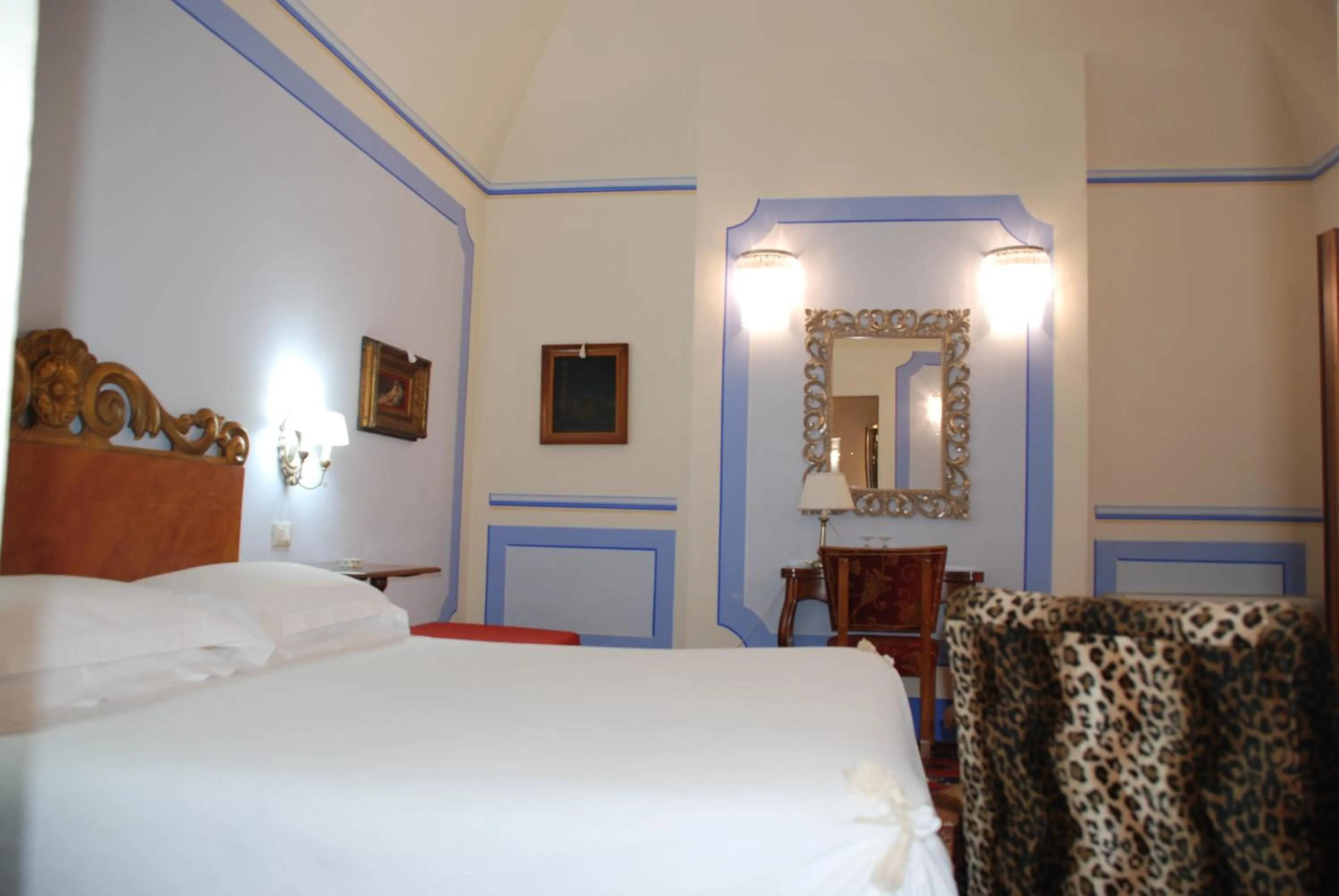 Bed in Il Rondò Boutique Hotel