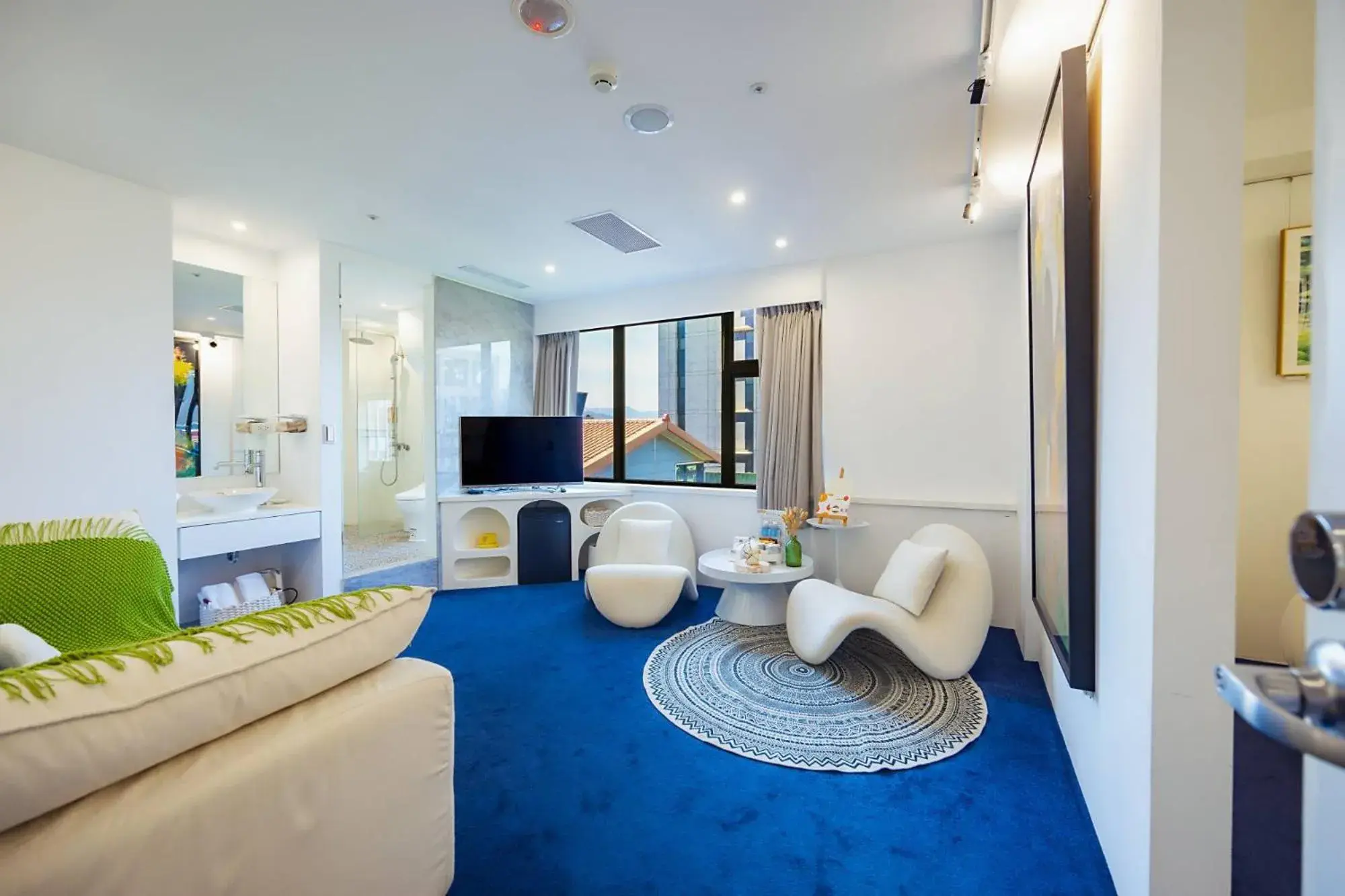 Deluxe Double Room with Bath in 苓旅松山館 Lininn Tapei Arena Deluxe Double Room with Bath in 苓旅松山館 Lininn Tapei Arena