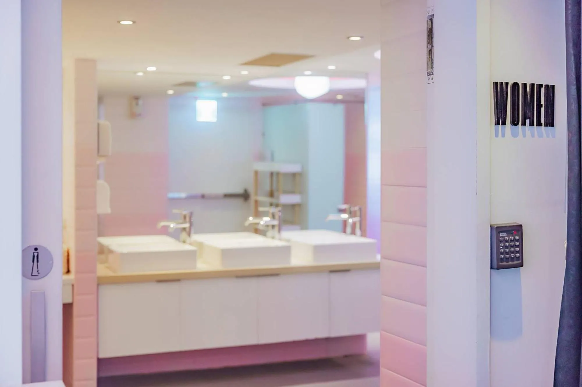 Bathroom in 苓旅松山館 Lininn Tapei Arena