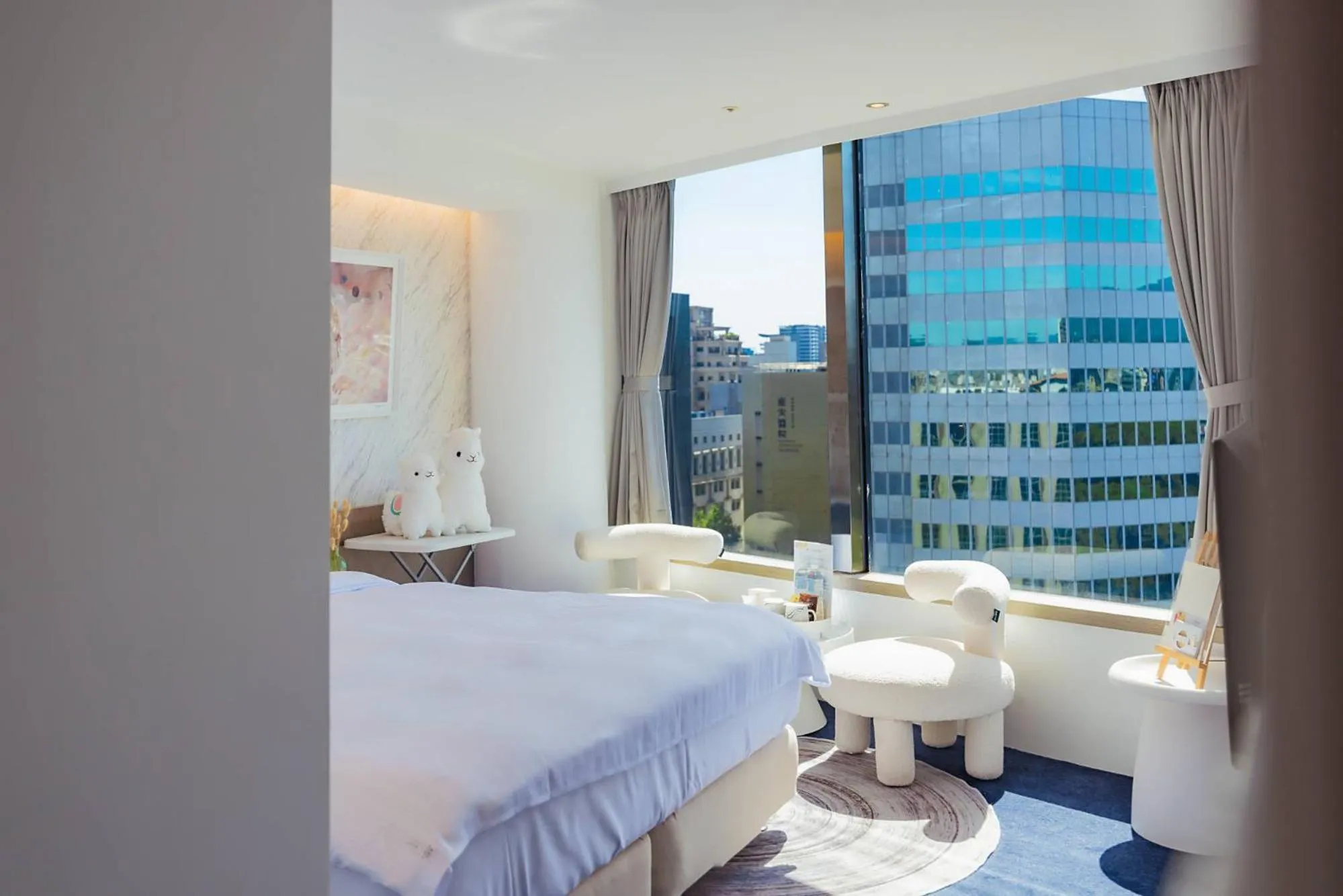 Photo of the whole room, Bed in 苓旅松山館 Lininn Tapei Arena