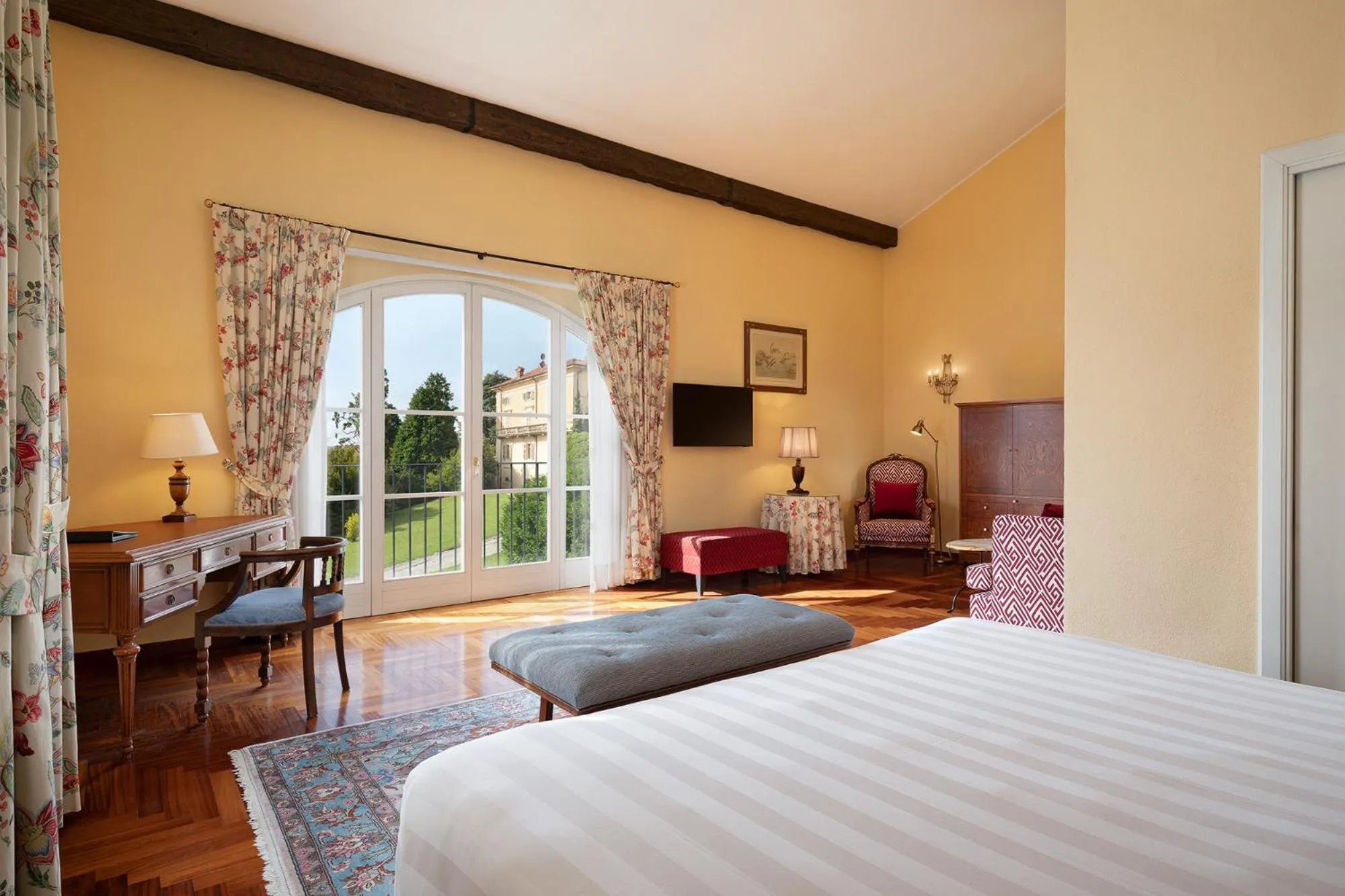 Bedroom, Bed in Sina Villa Matilde