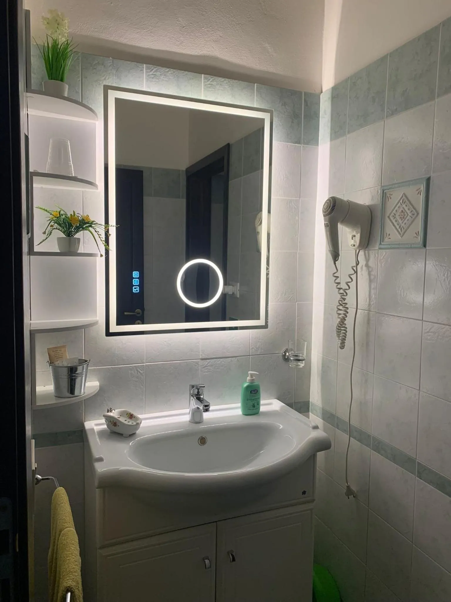 B&B Poliglotta