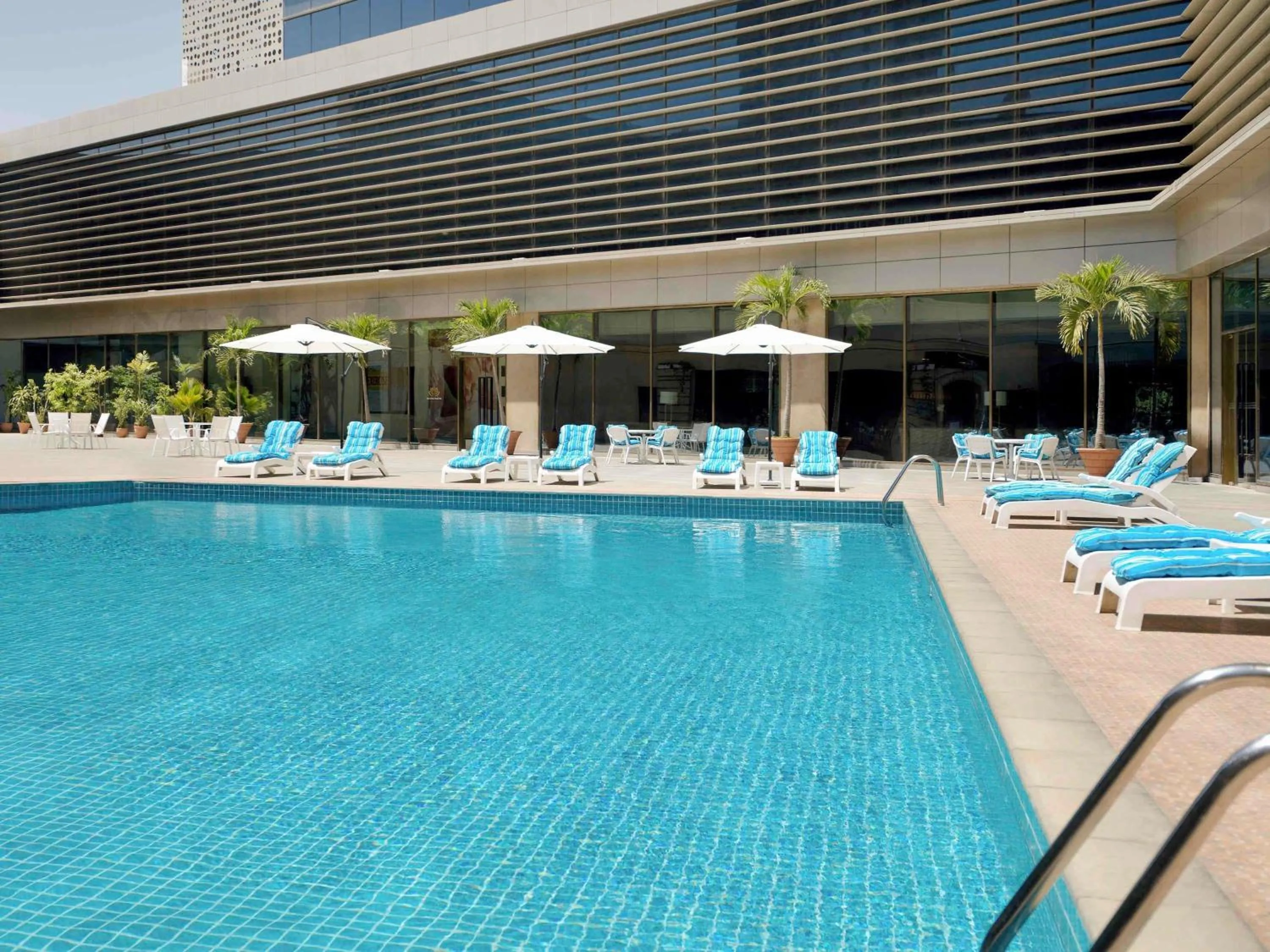 Fitness centre/facilities in Mövenpick Hotel Karachi