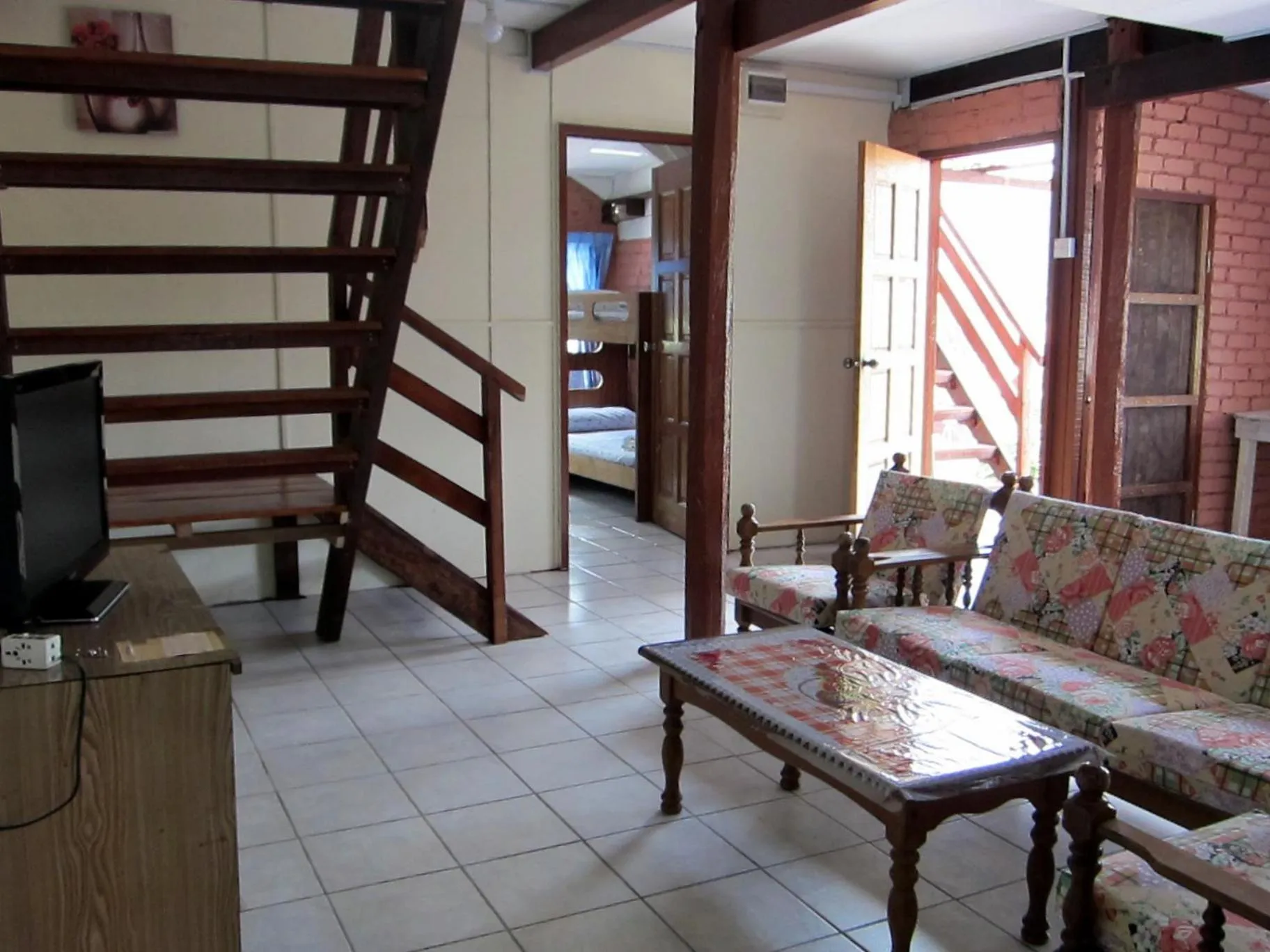 Day in Mile 36 Lodge