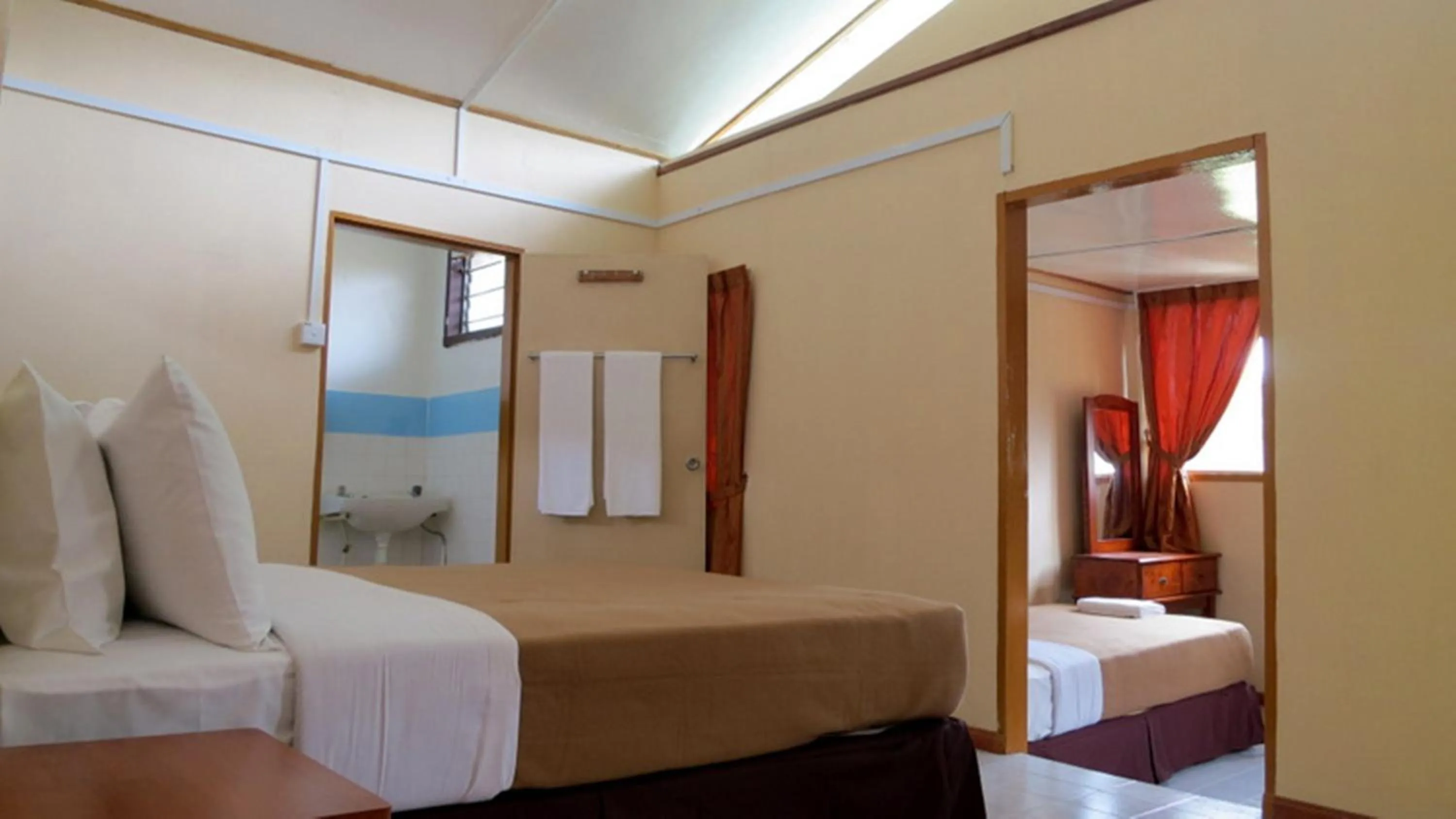 Bedroom, Bed in Mile 36 Lodge