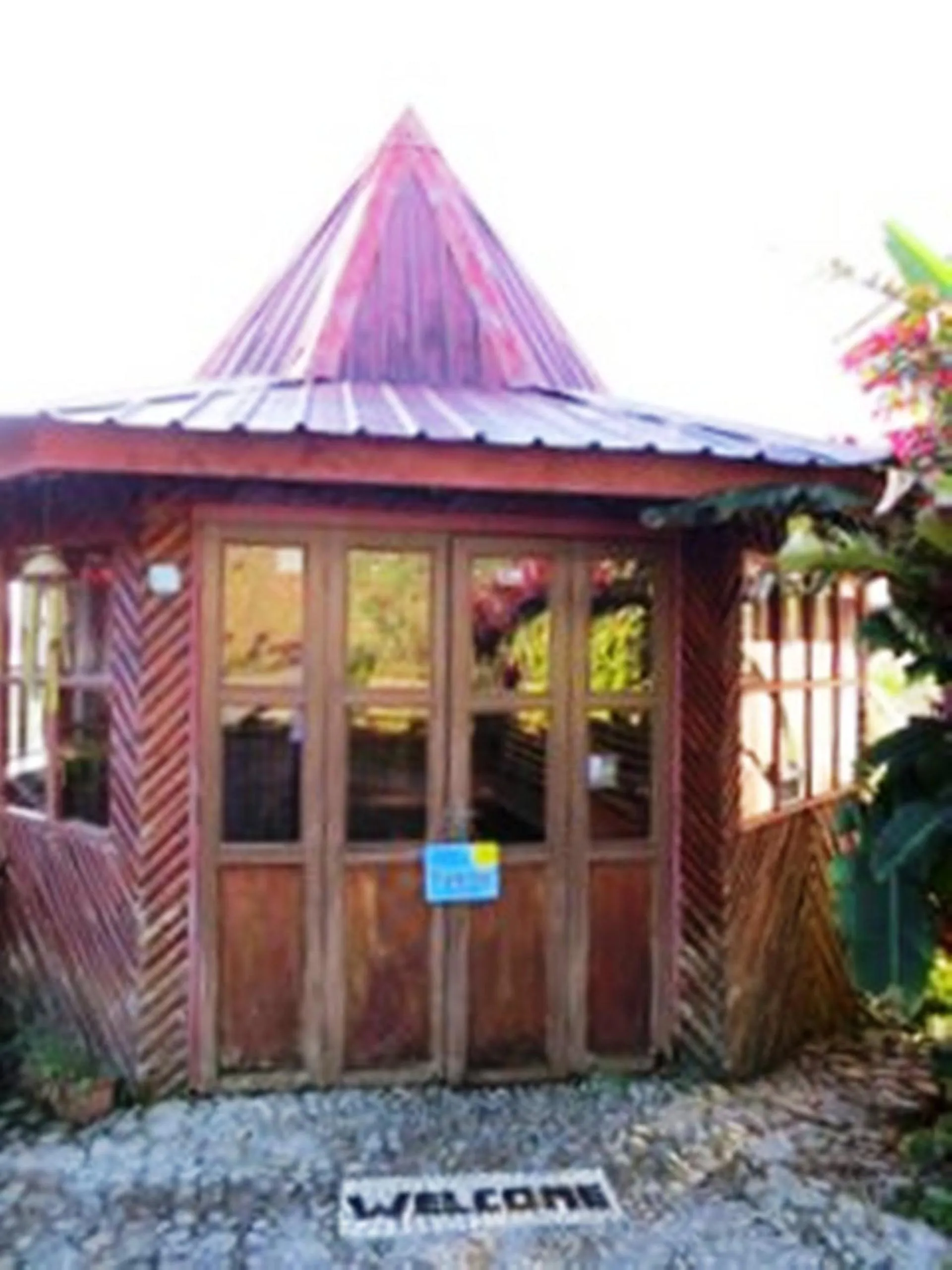 Lobby or reception in Mile 36 Lodge