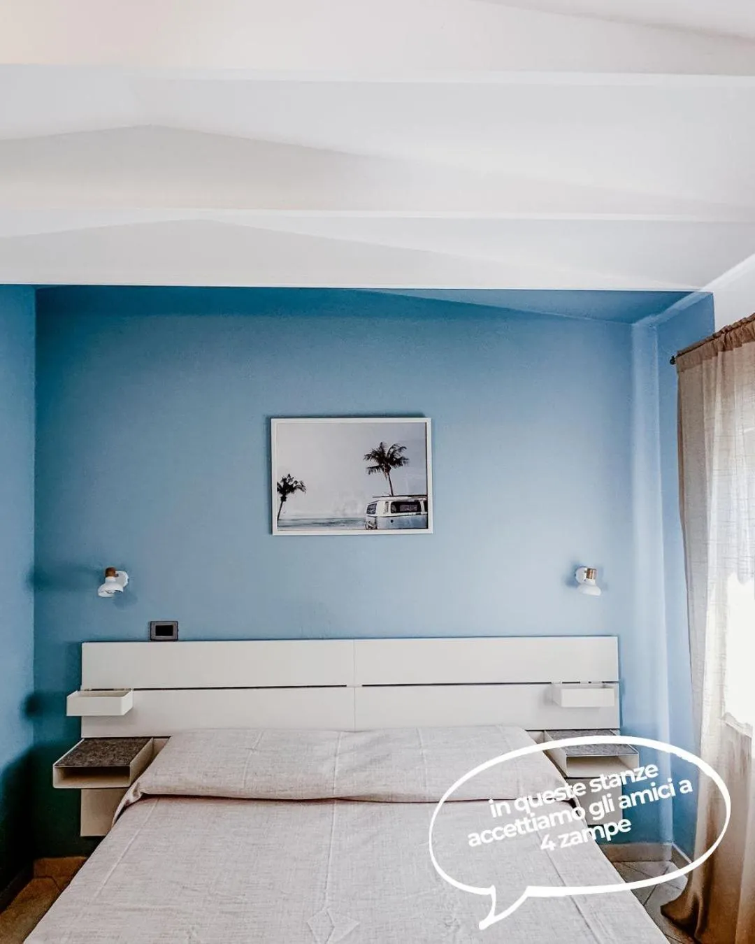 pet friendly, Bed in Hotel Acquario