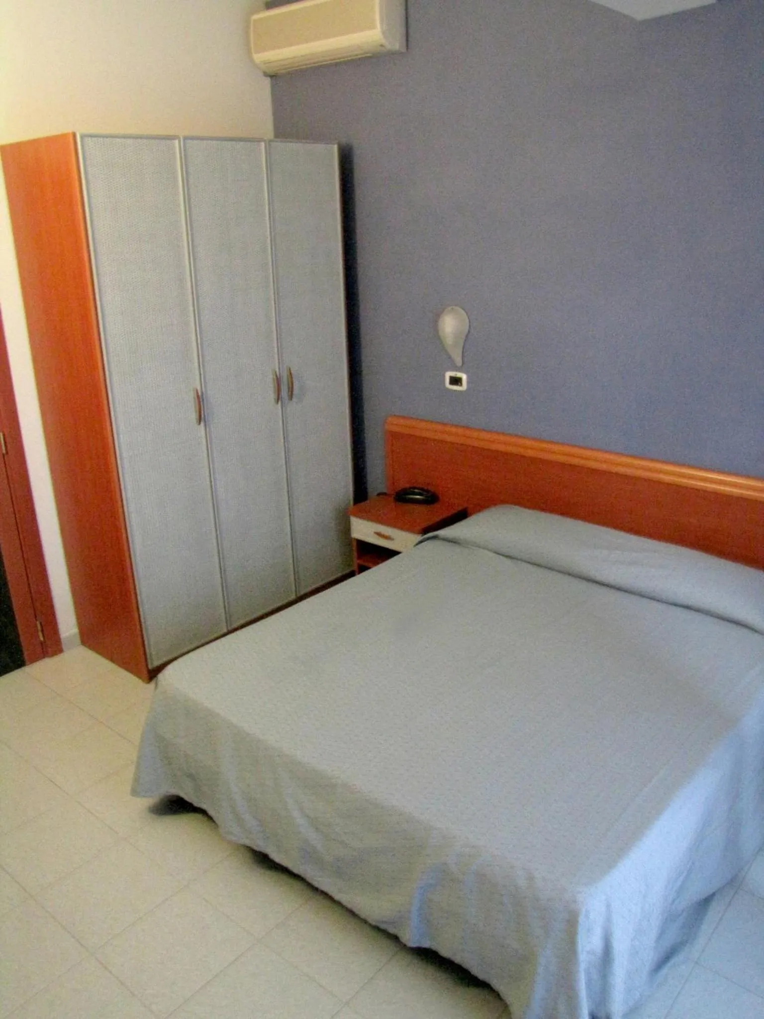 Photo of the whole room, Bed in Hotel Acquario