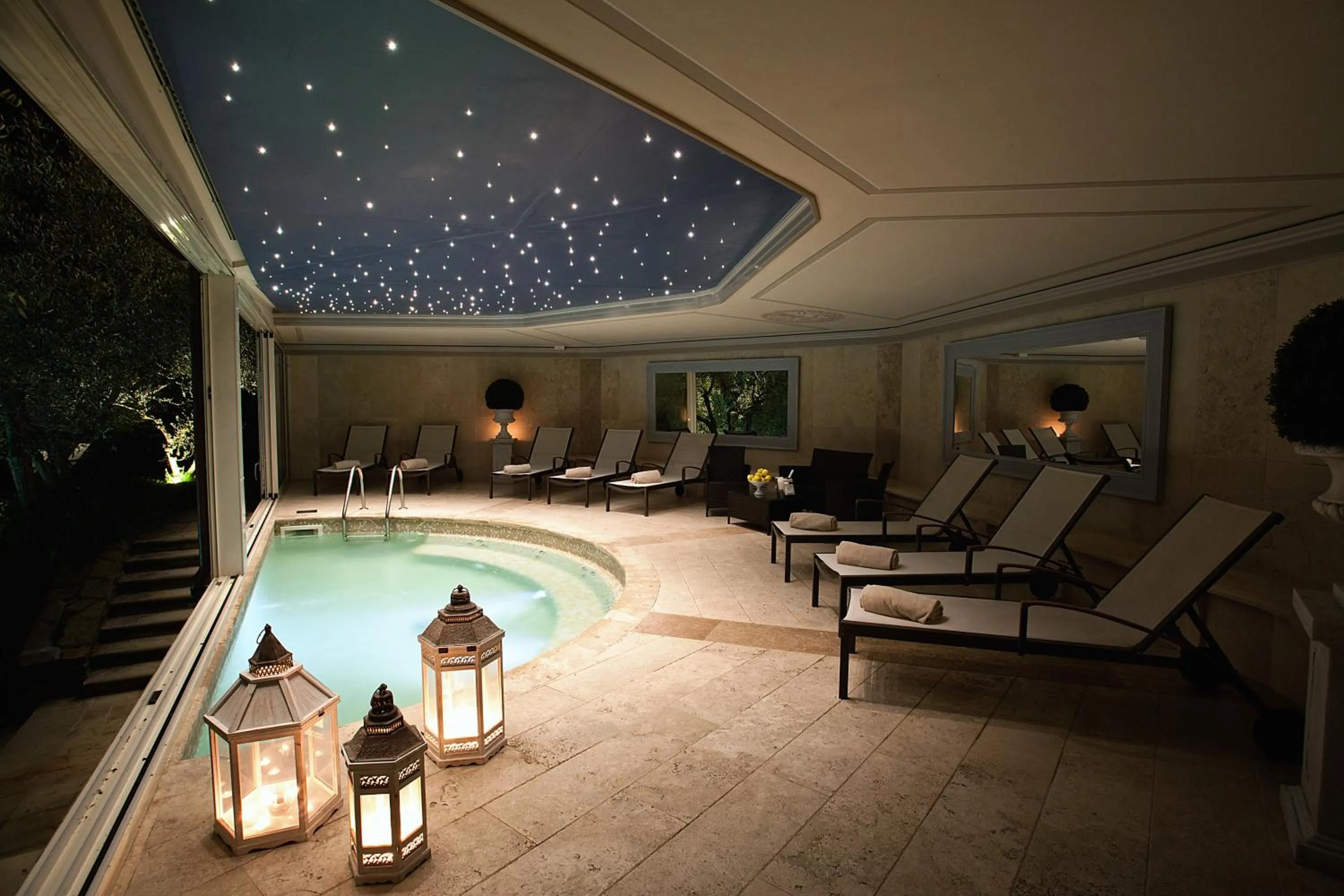 Hot Spring Bath in Villa la Borghetta Spa Resort