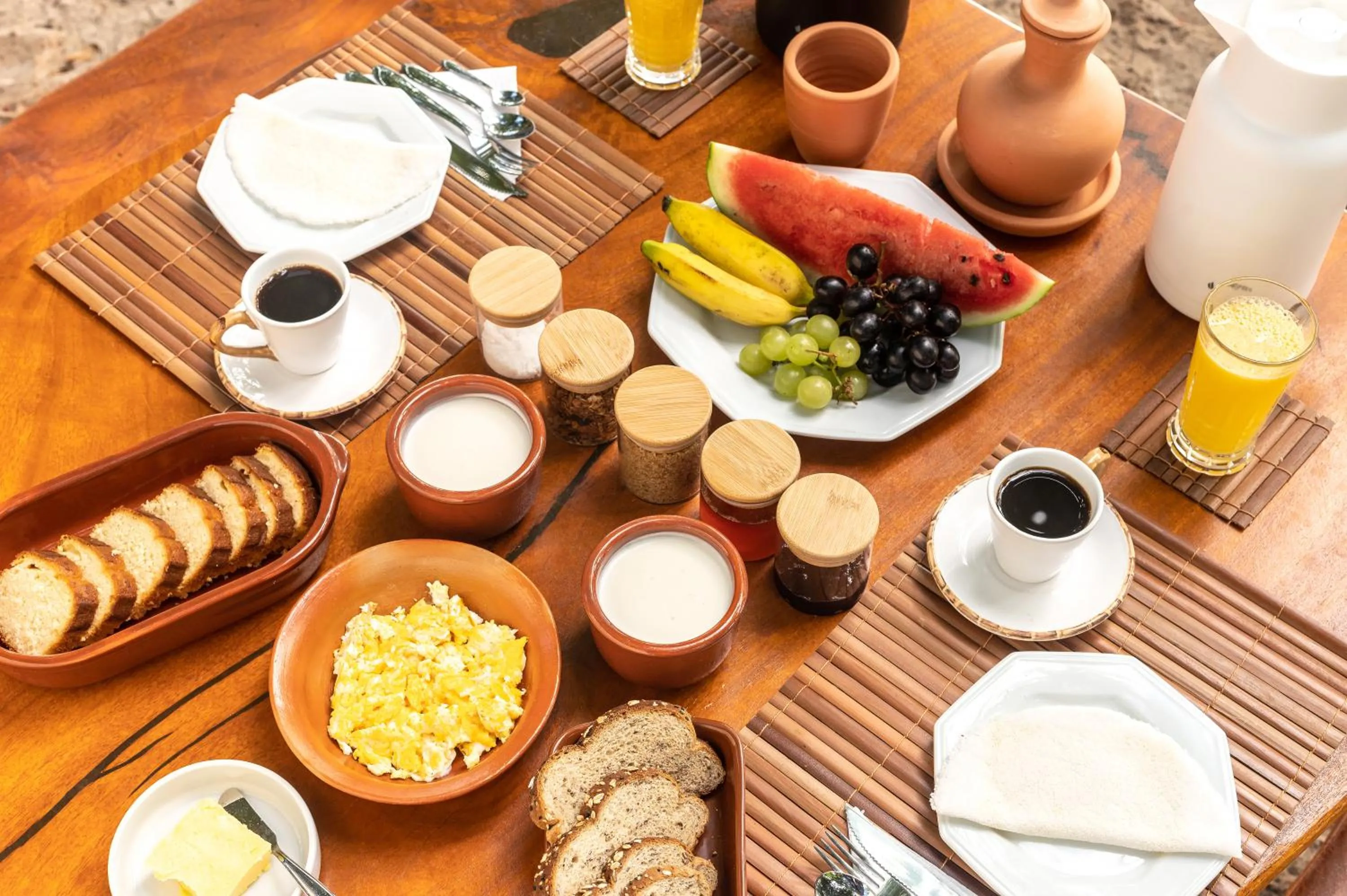 Breakfast in Colibri Beach Villas