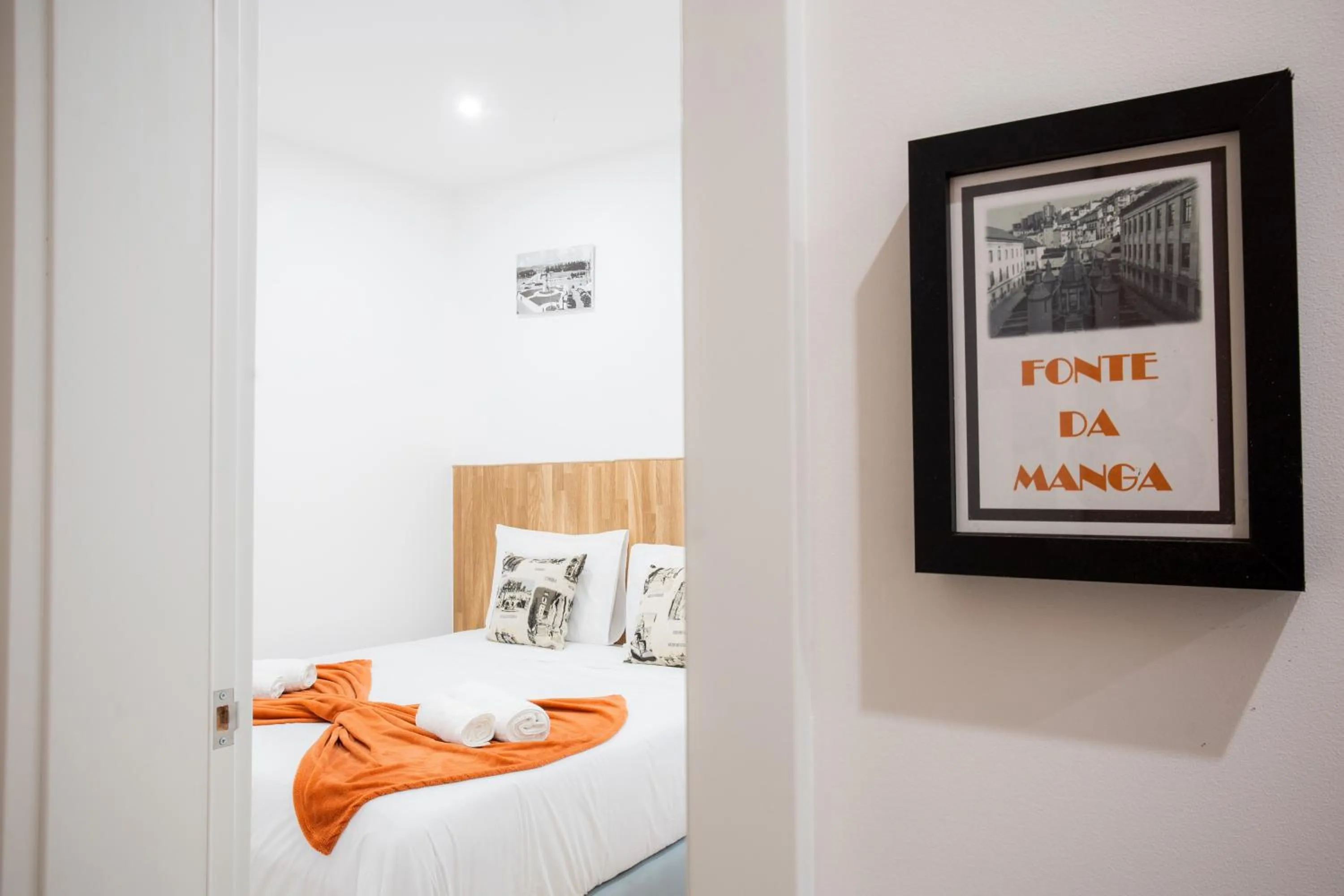 Bed in COIMBRA CITY CHARM