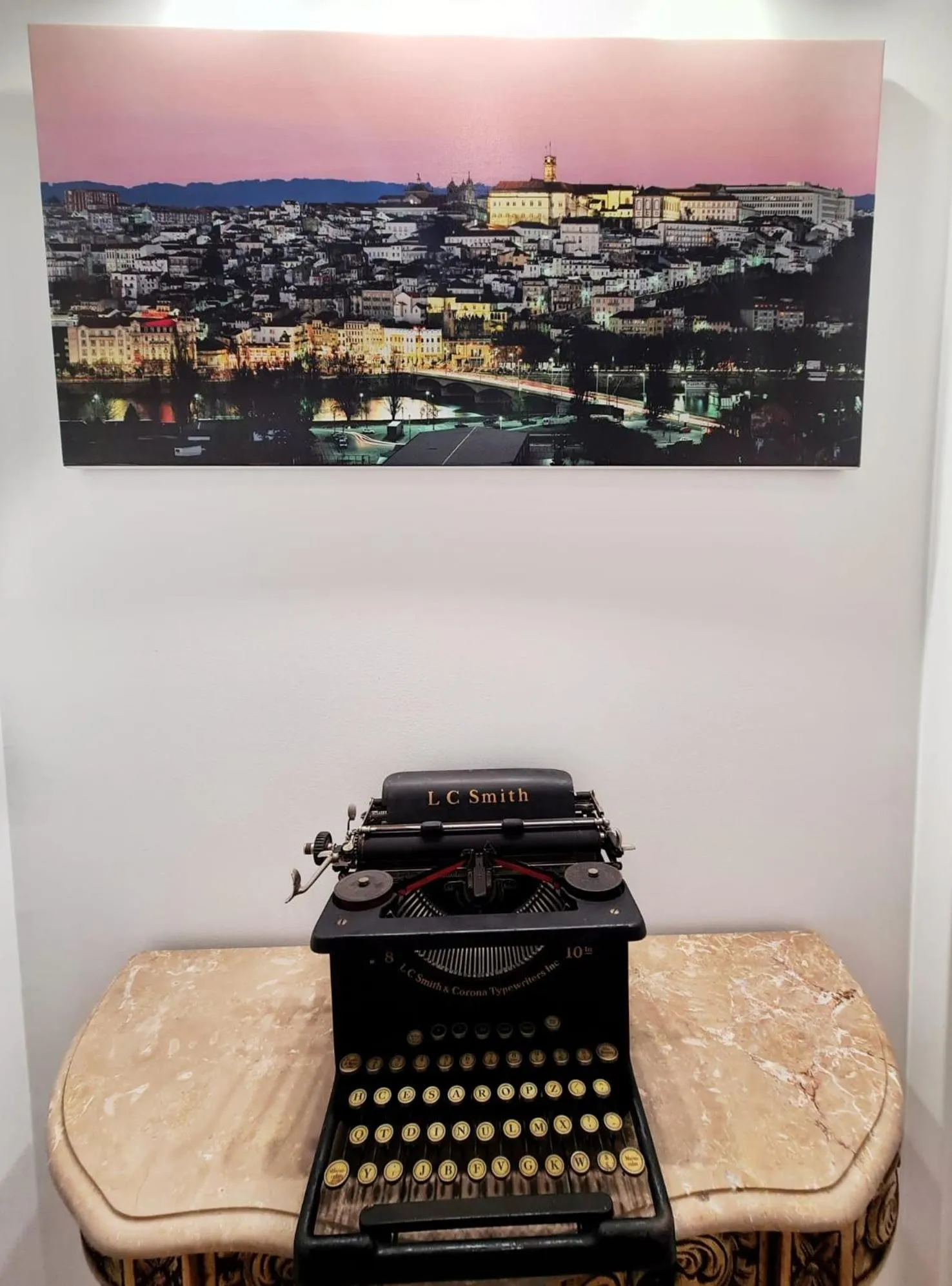 Decorative detail in COIMBRA CITY CHARM