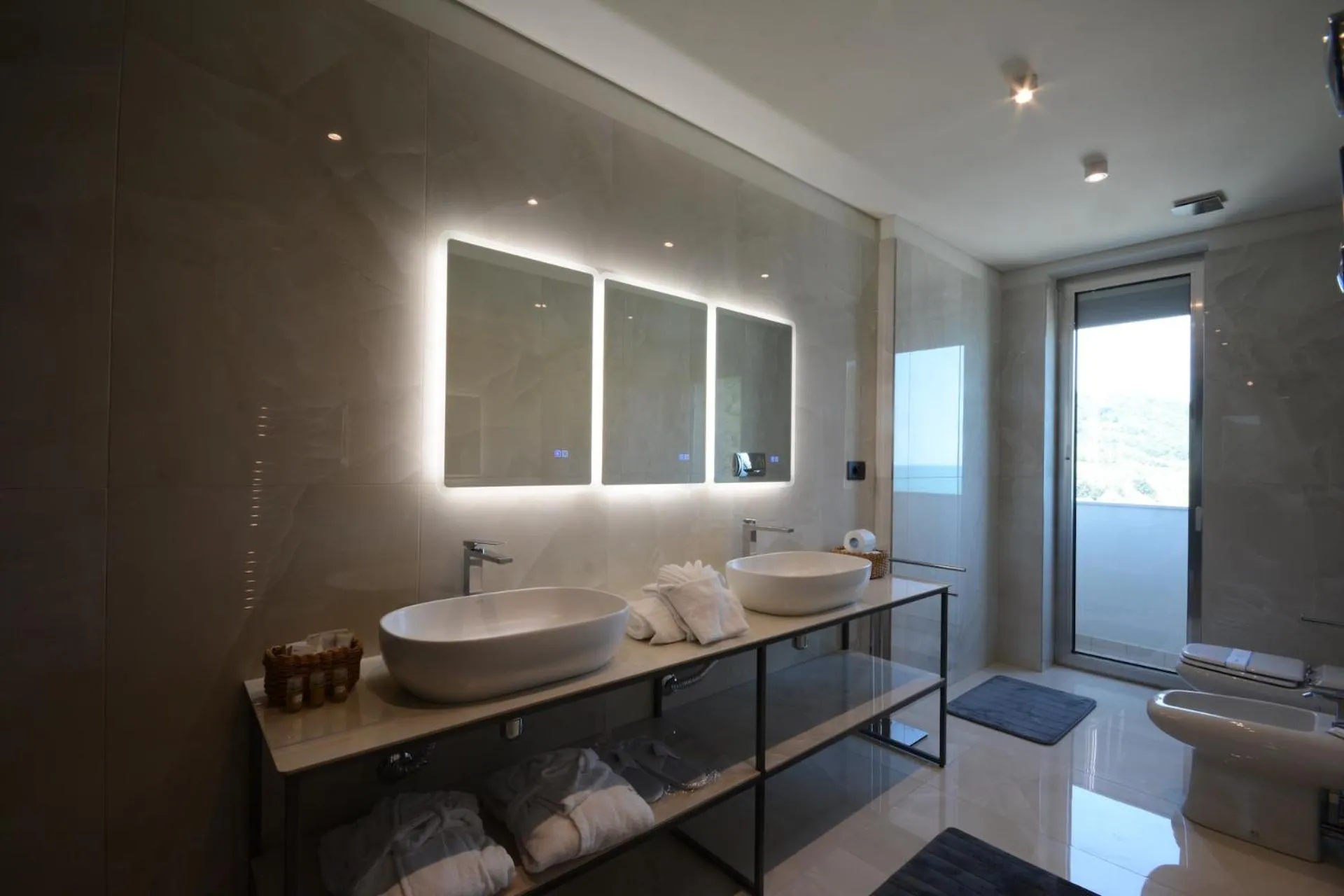 Bathroom in Hotel Baia Flaminia