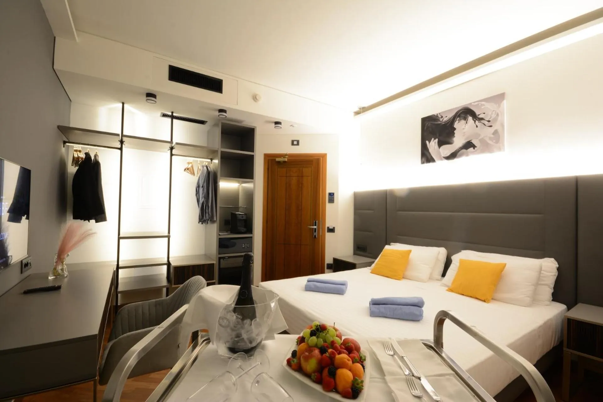 Photo of the whole room in Hotel Baia Flaminia