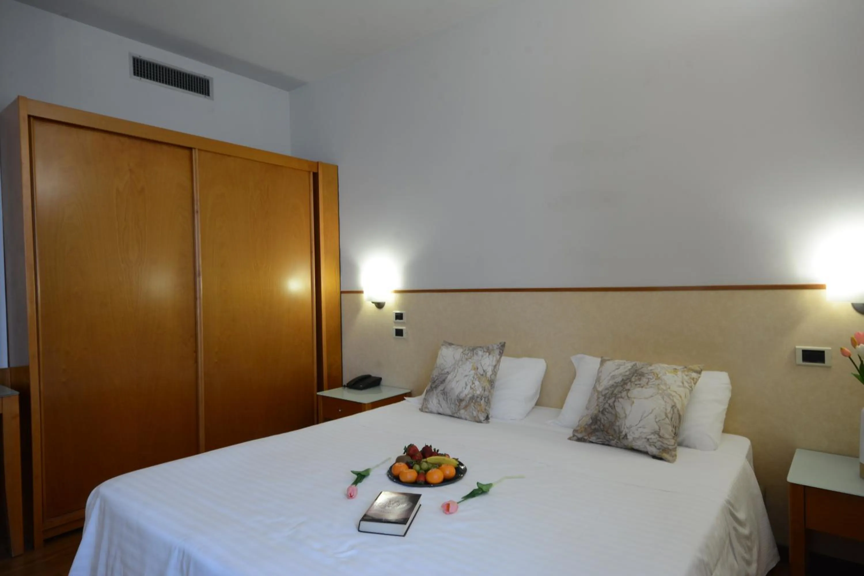 Bed in Hotel Baia Flaminia