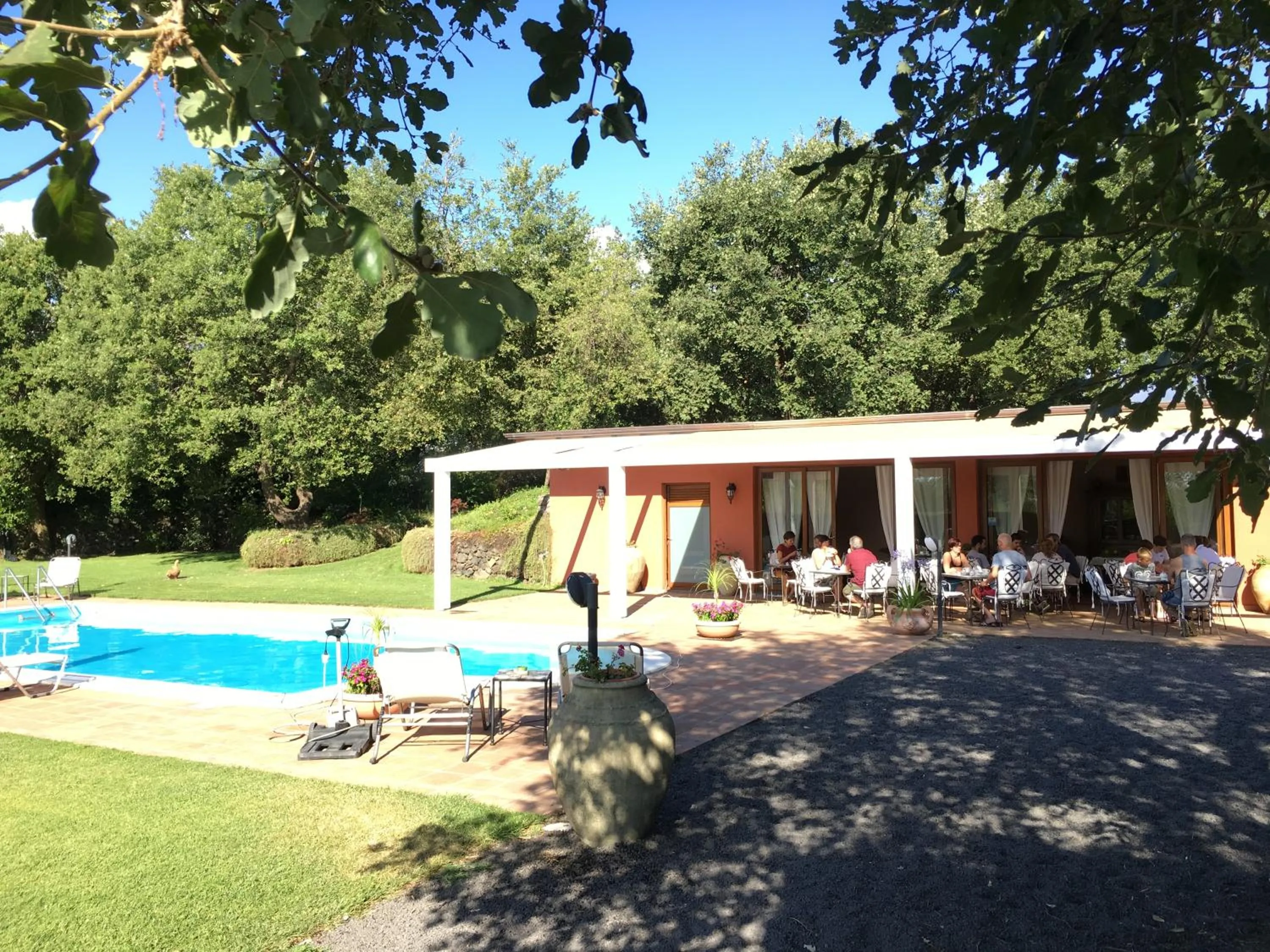 Patio in Bed and Breakfast Il Glicine