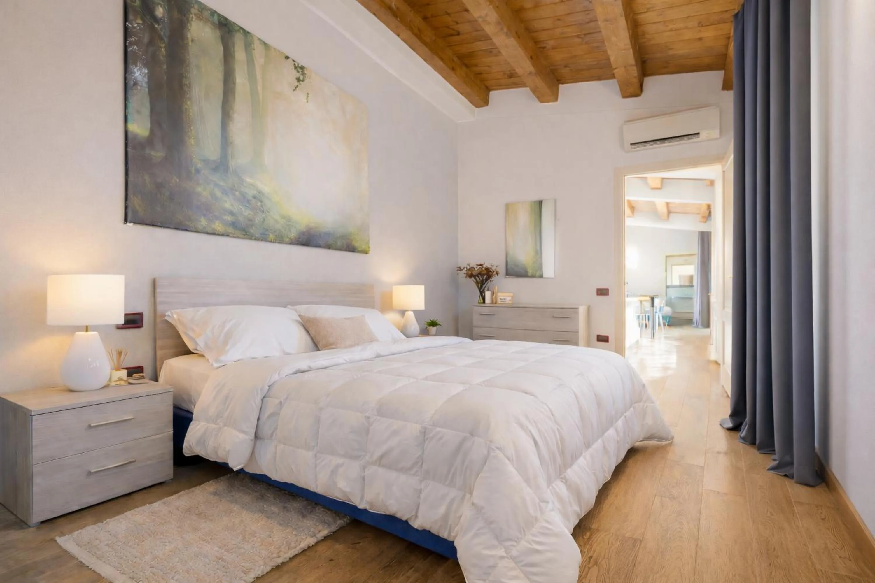 Bed in Hotel Ristorante Ala d'Oro