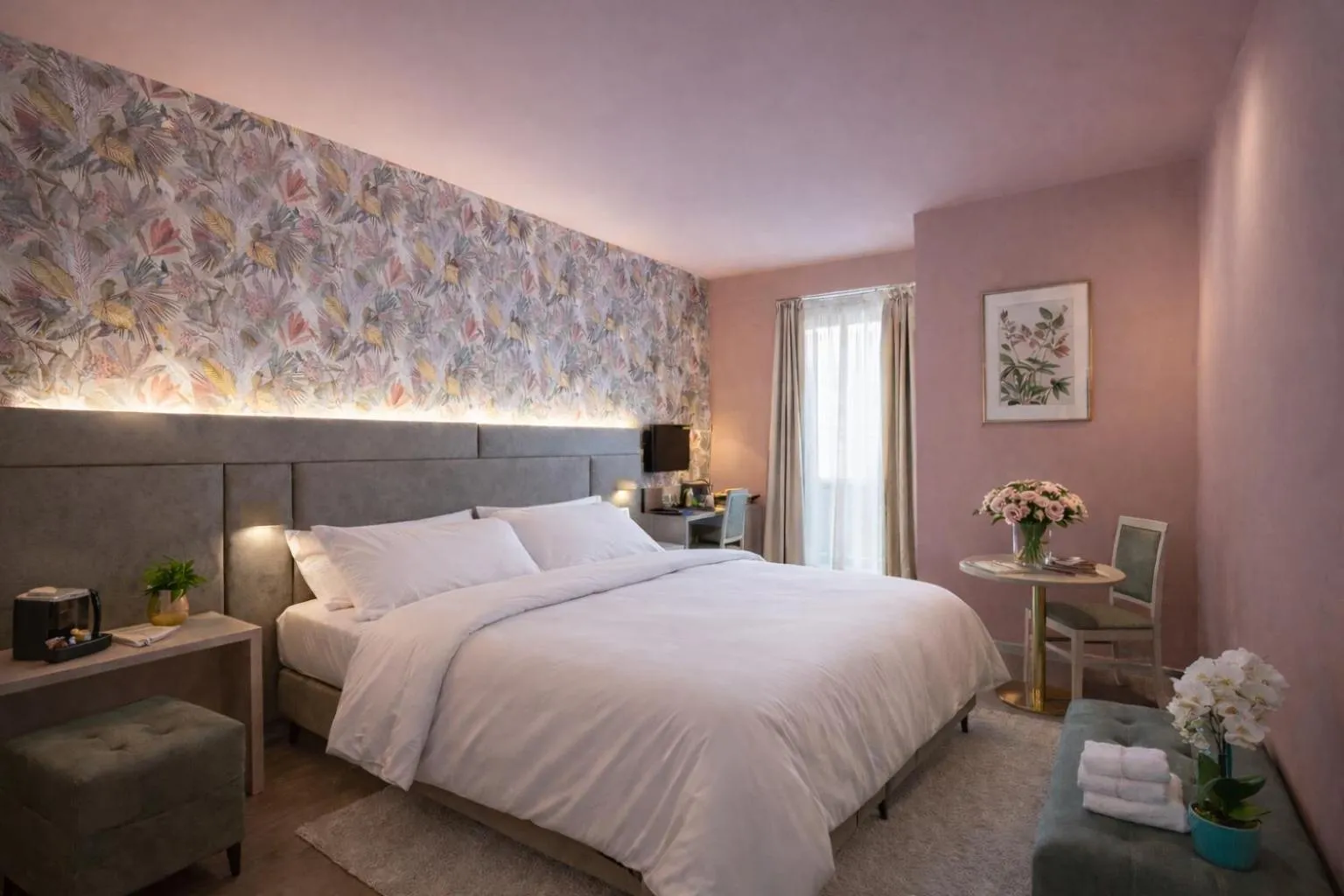 Bed in Hotel Ristorante Ala d'Oro