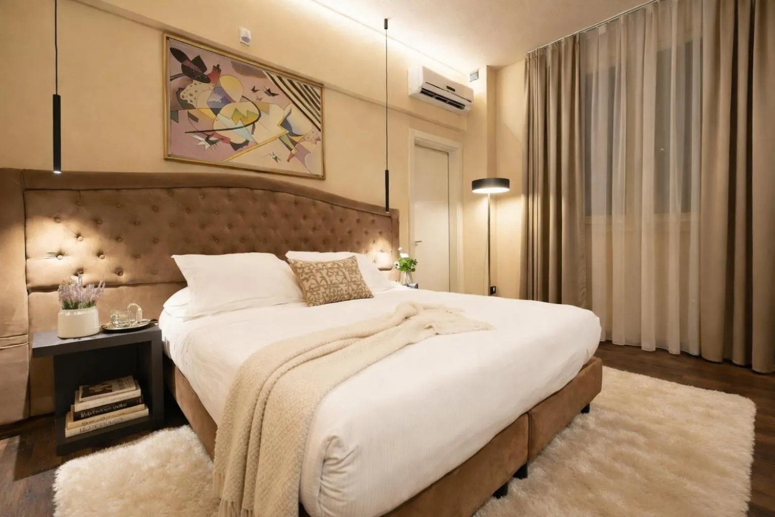 Photo of the whole room, Bed in Hotel Ristorante Ala d'Oro