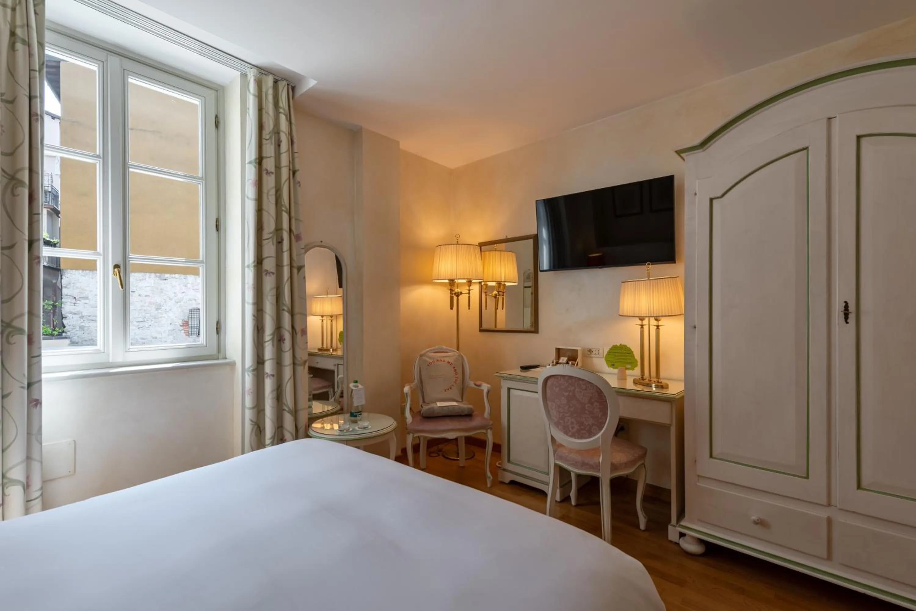 Bed in Hotel Rivalago