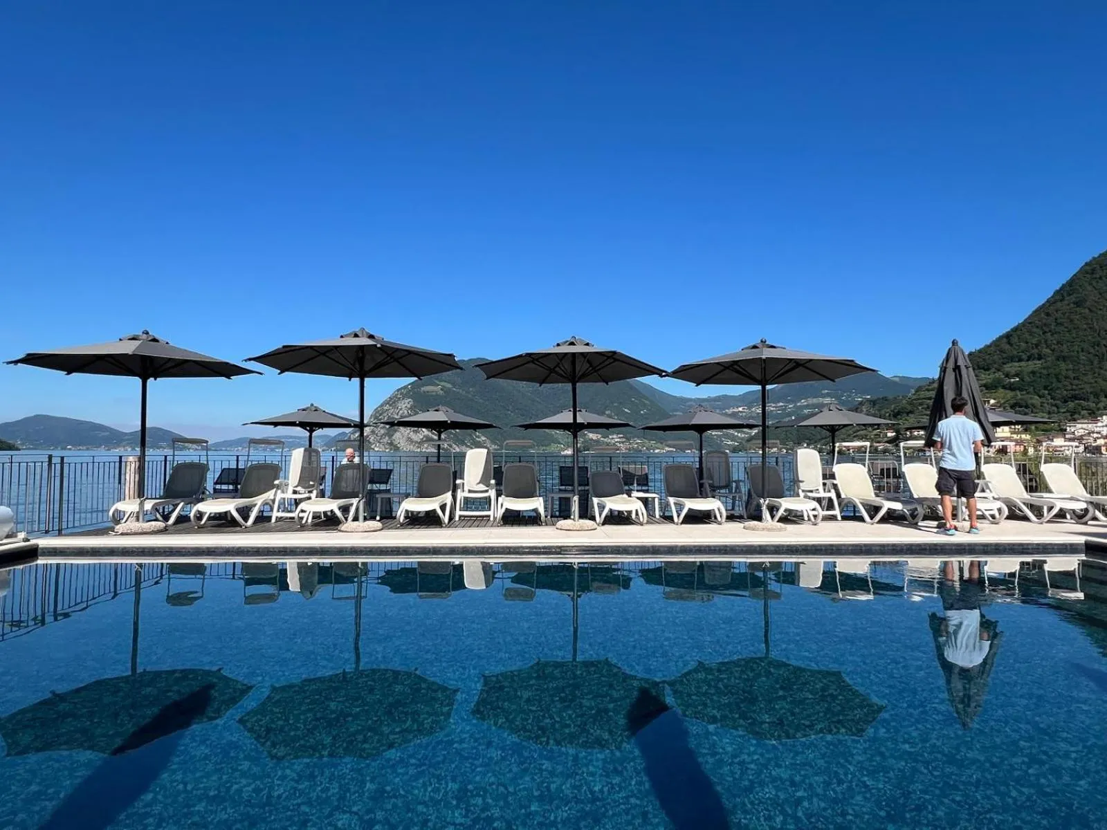 Swimming pool in Hotel Rivalago