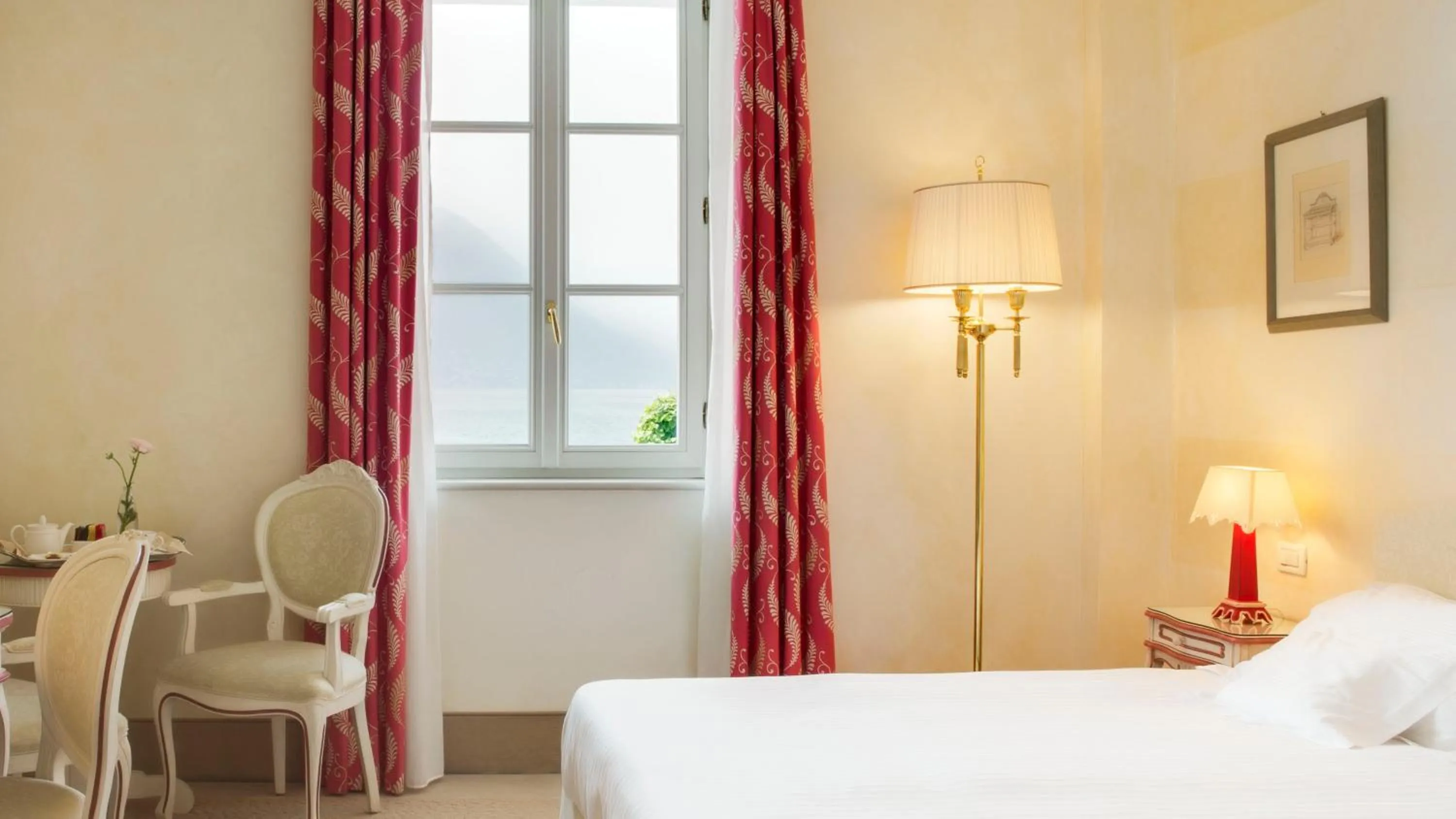 Day, Bed in Hotel Rivalago