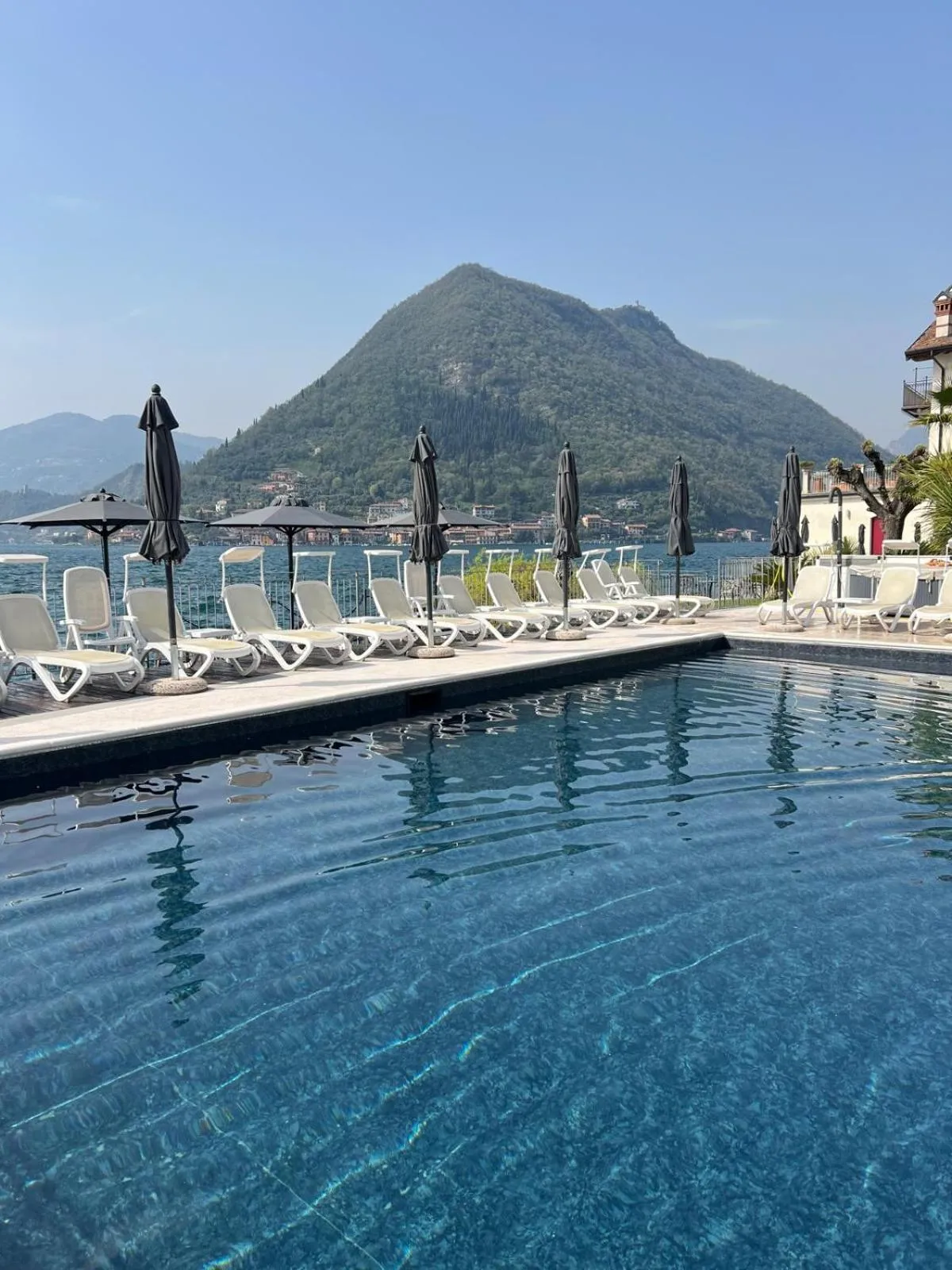 Swimming pool in Hotel Rivalago