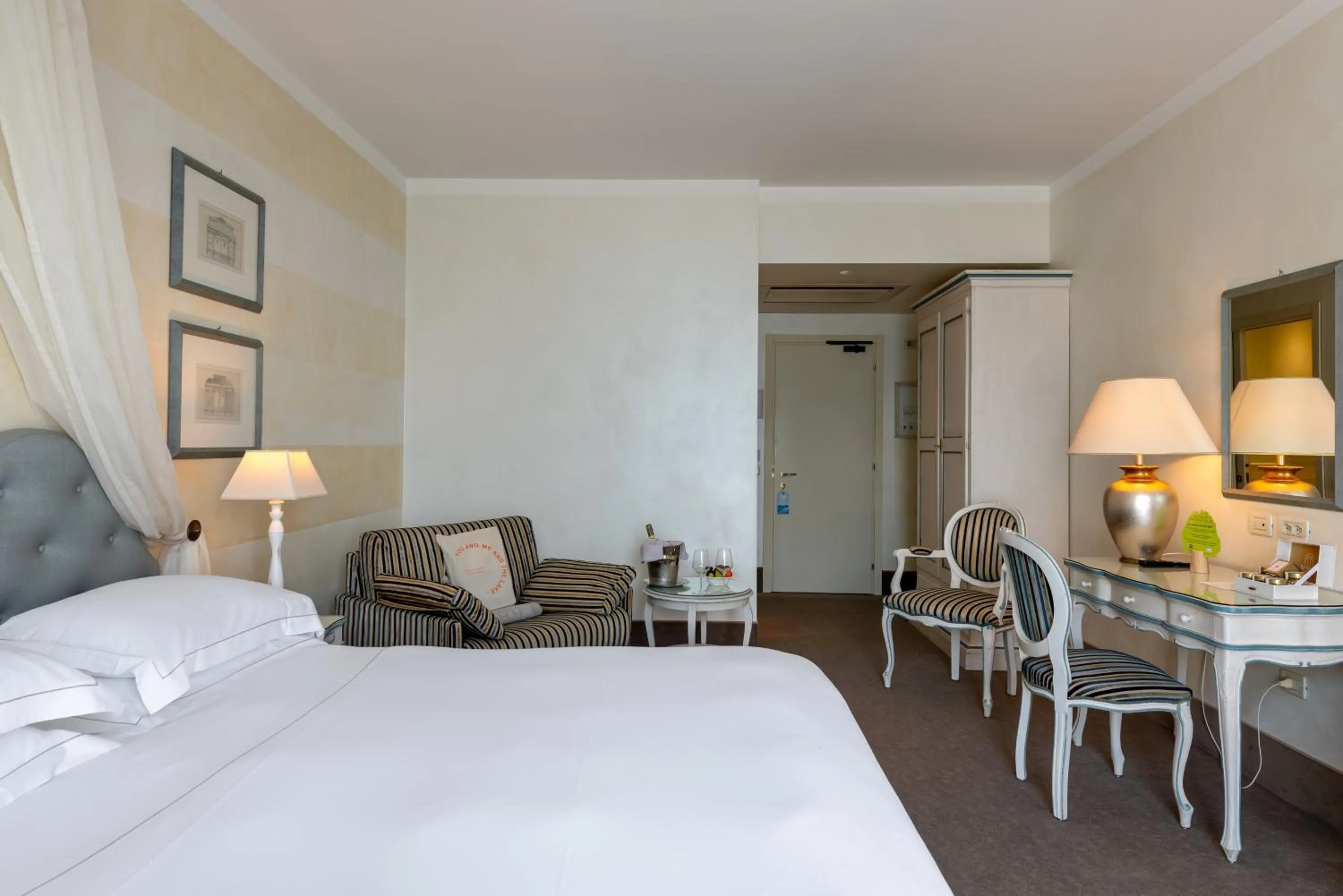 Bed in Hotel Rivalago