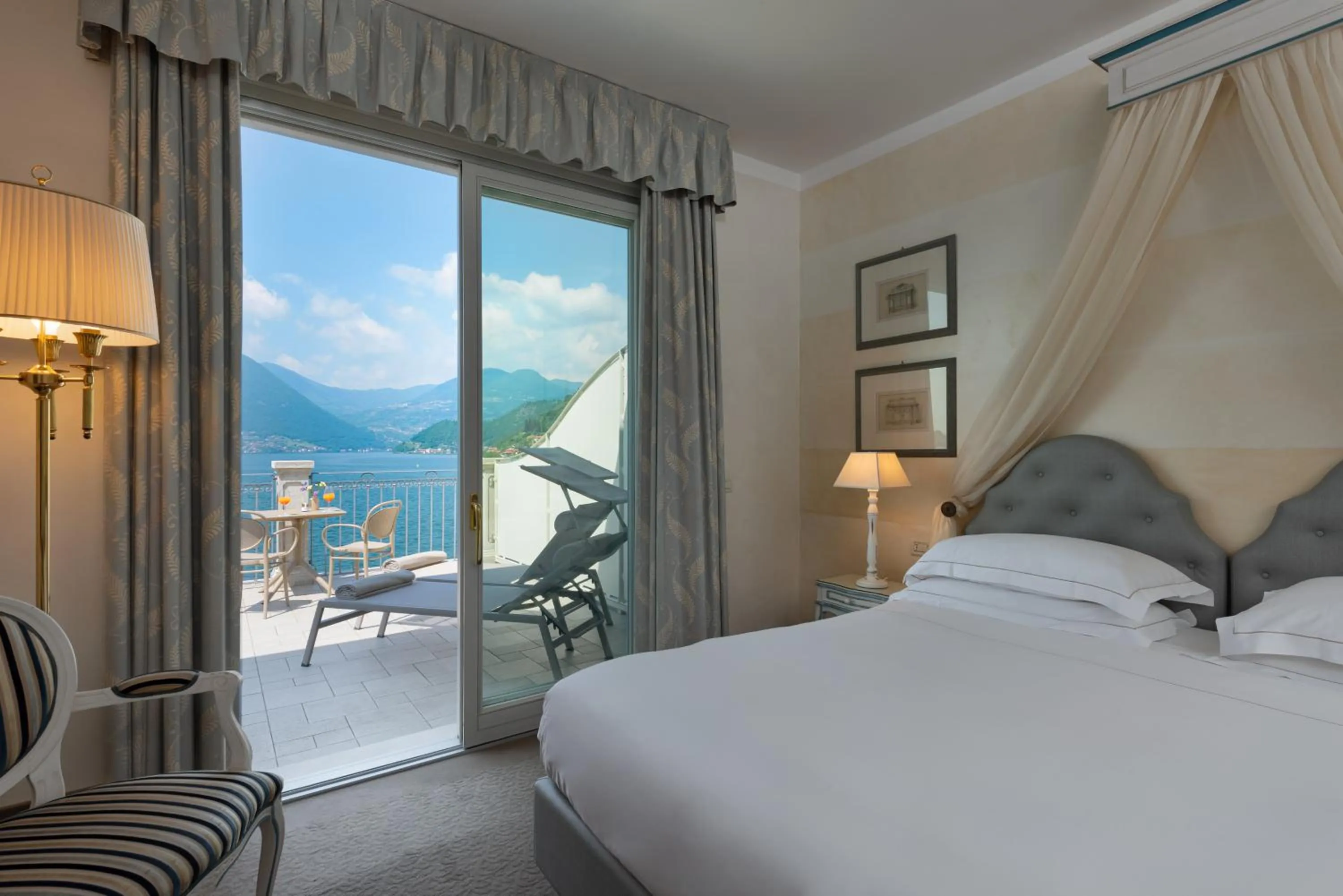 Bed in Hotel Rivalago