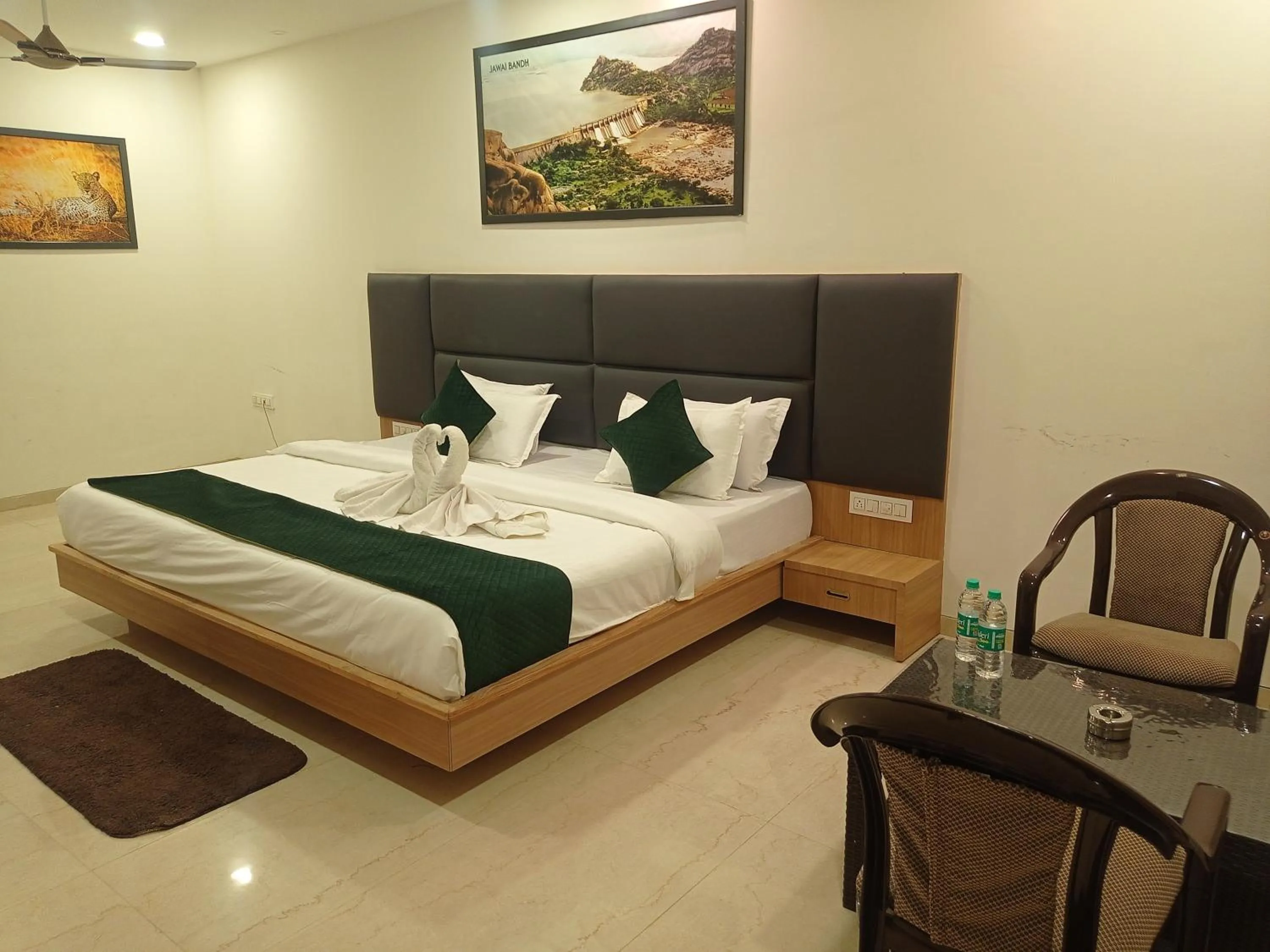 Sun Stone Hotel & Club - Jawai