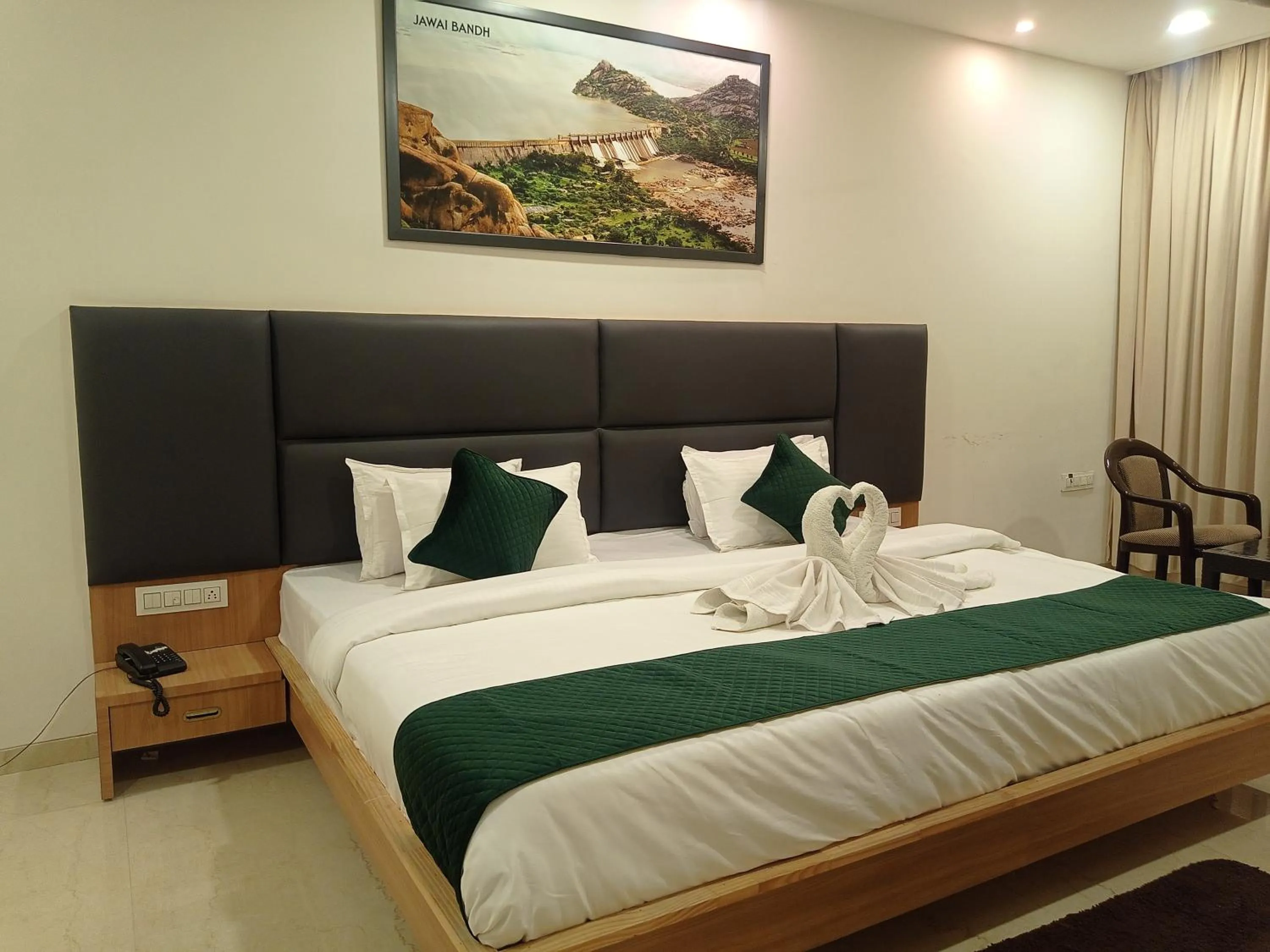 Sun Stone Hotel & Club - Jawai