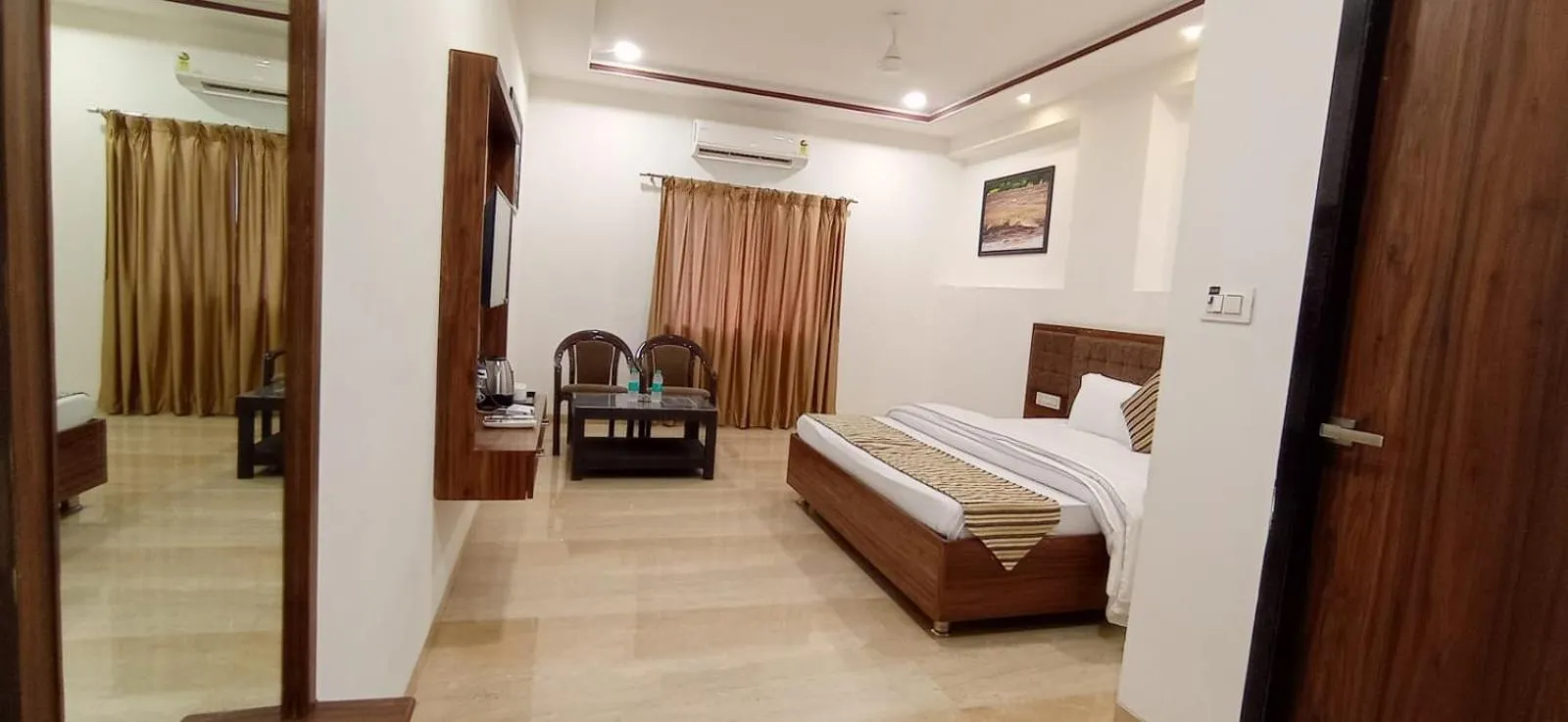 Sun Stone Hotel & Club - Jawai