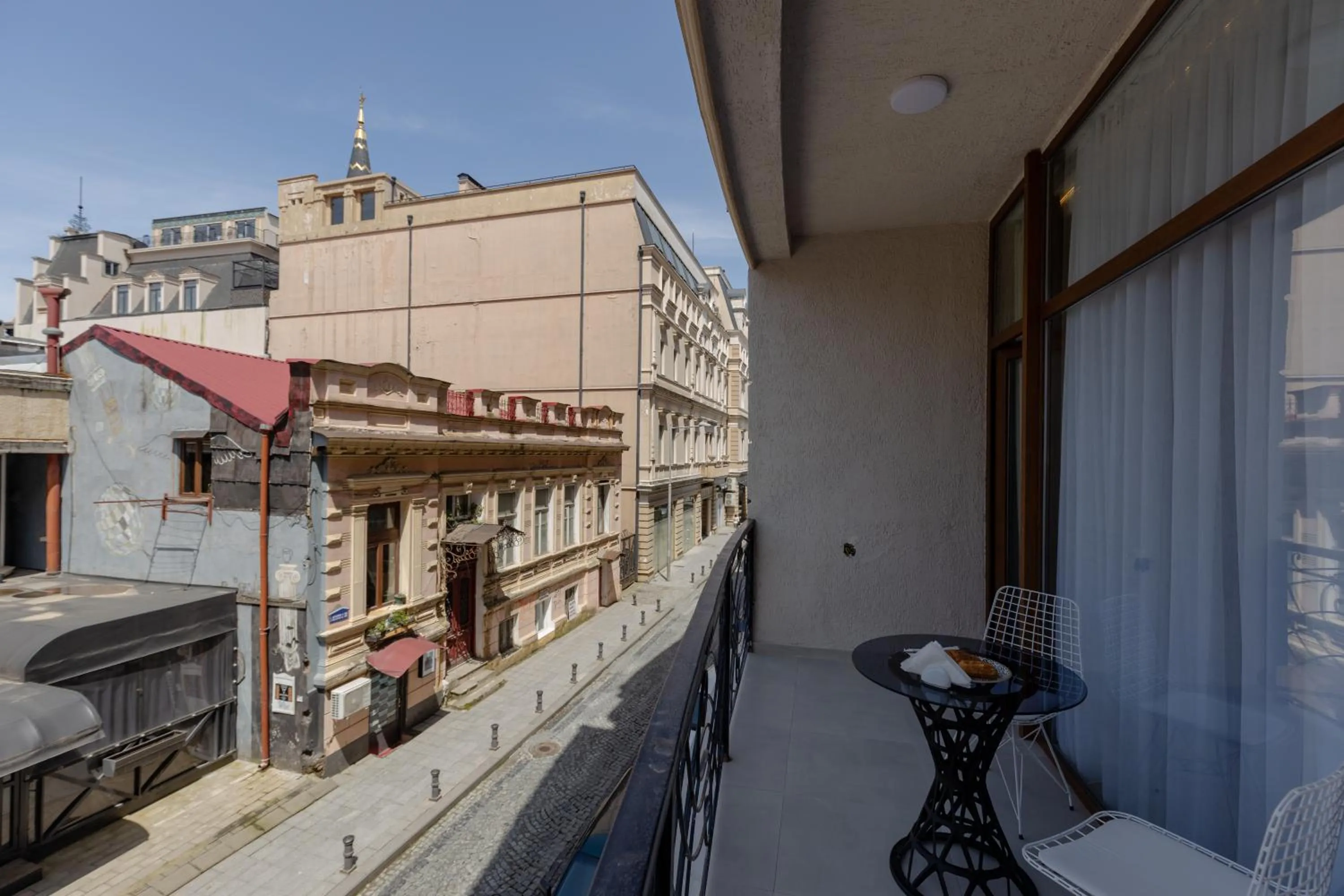Balcony/Terrace in Hotel Monarch