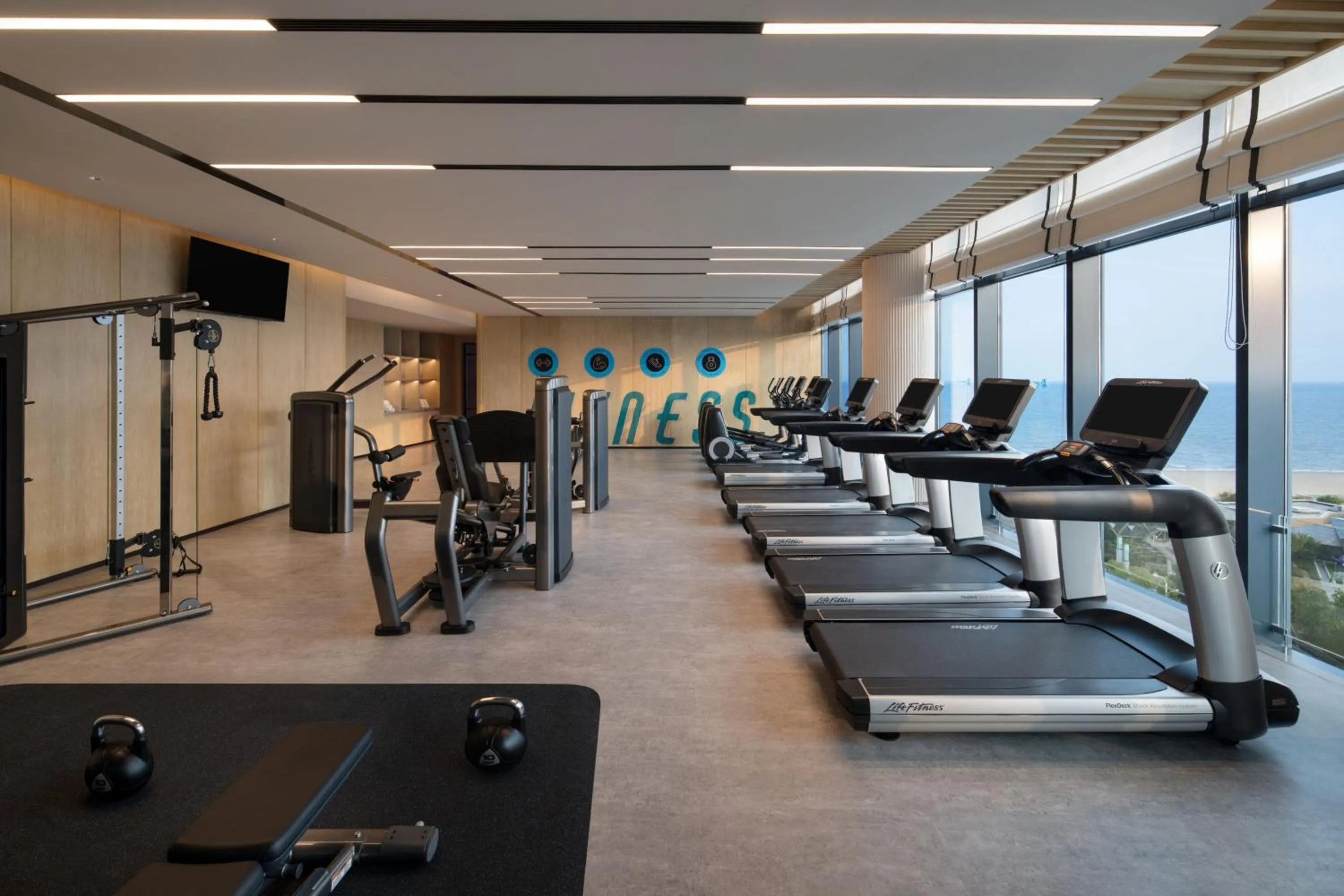 Fitness centre/facilities in Qinhuangdao Marriott Resort