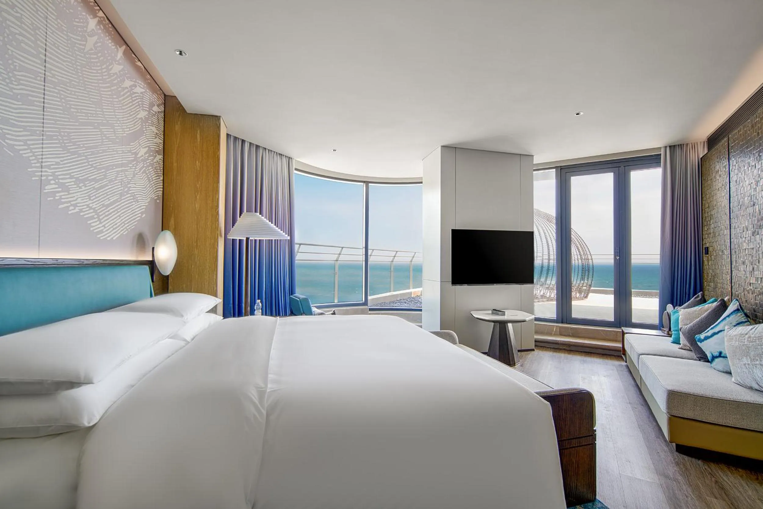 Bedroom, Bed in Qinhuangdao Marriott Resort