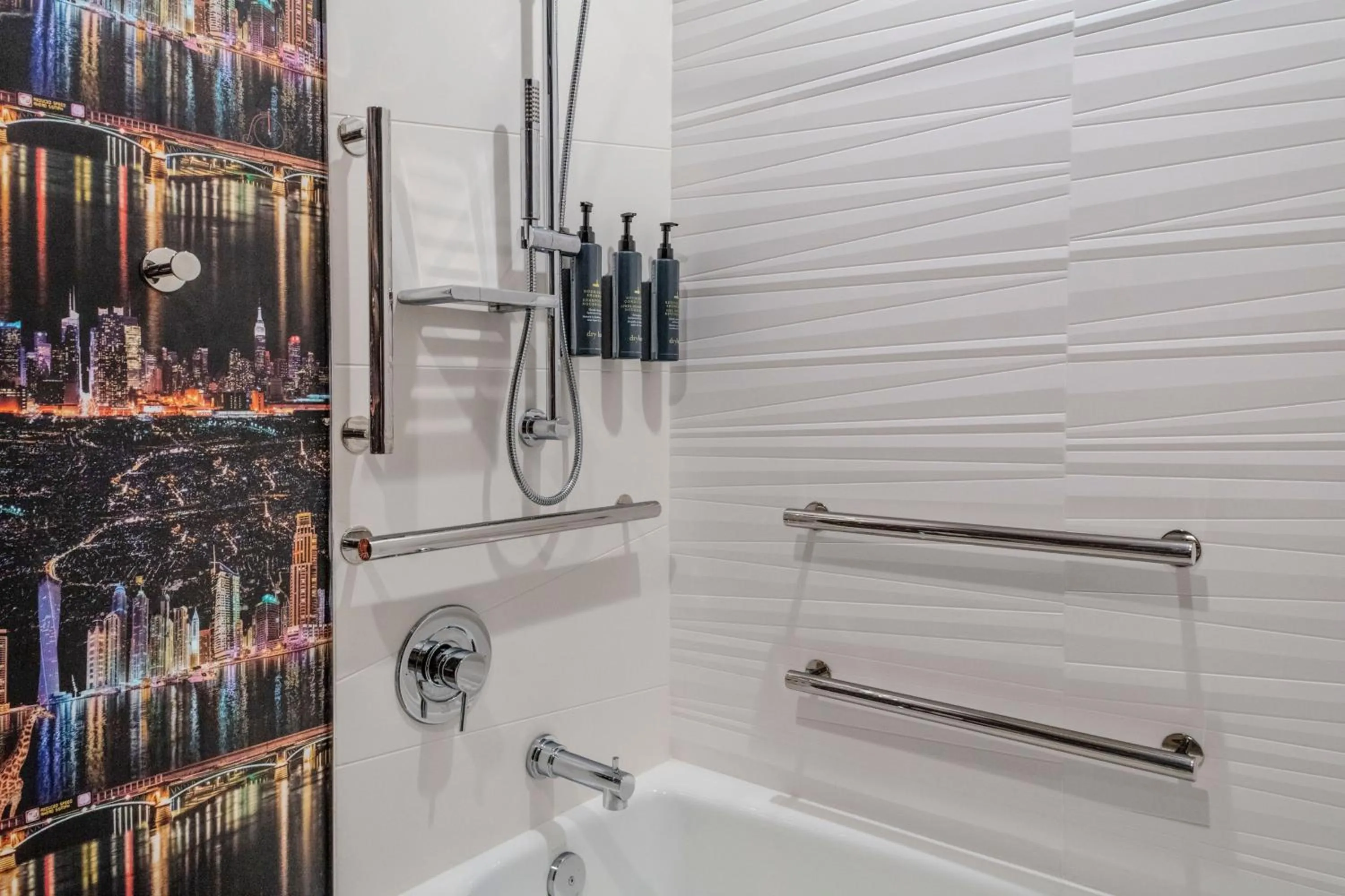 Bathroom in Aloft Dallas Arlington South