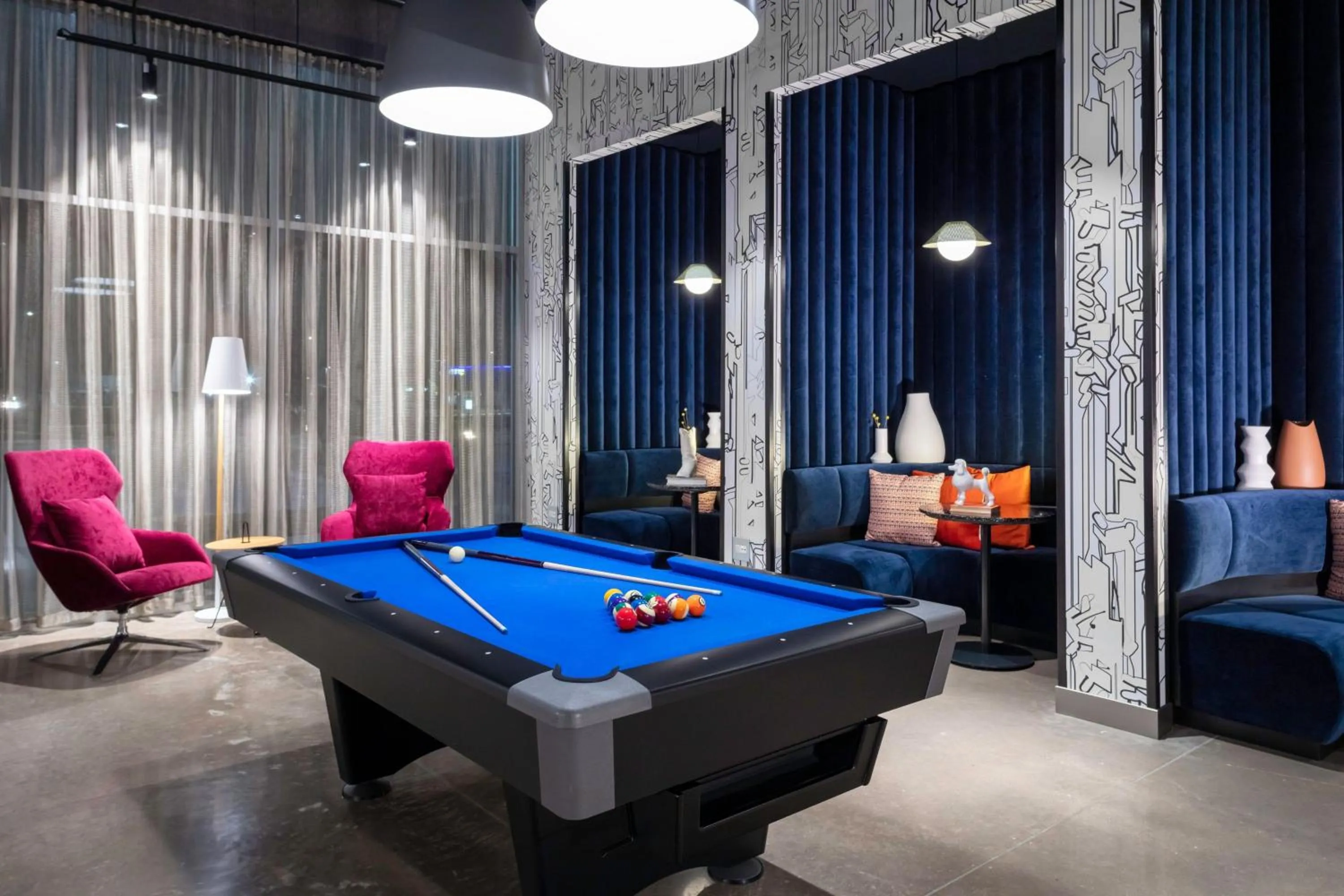 Swimming pool in Aloft Dallas Arlington South